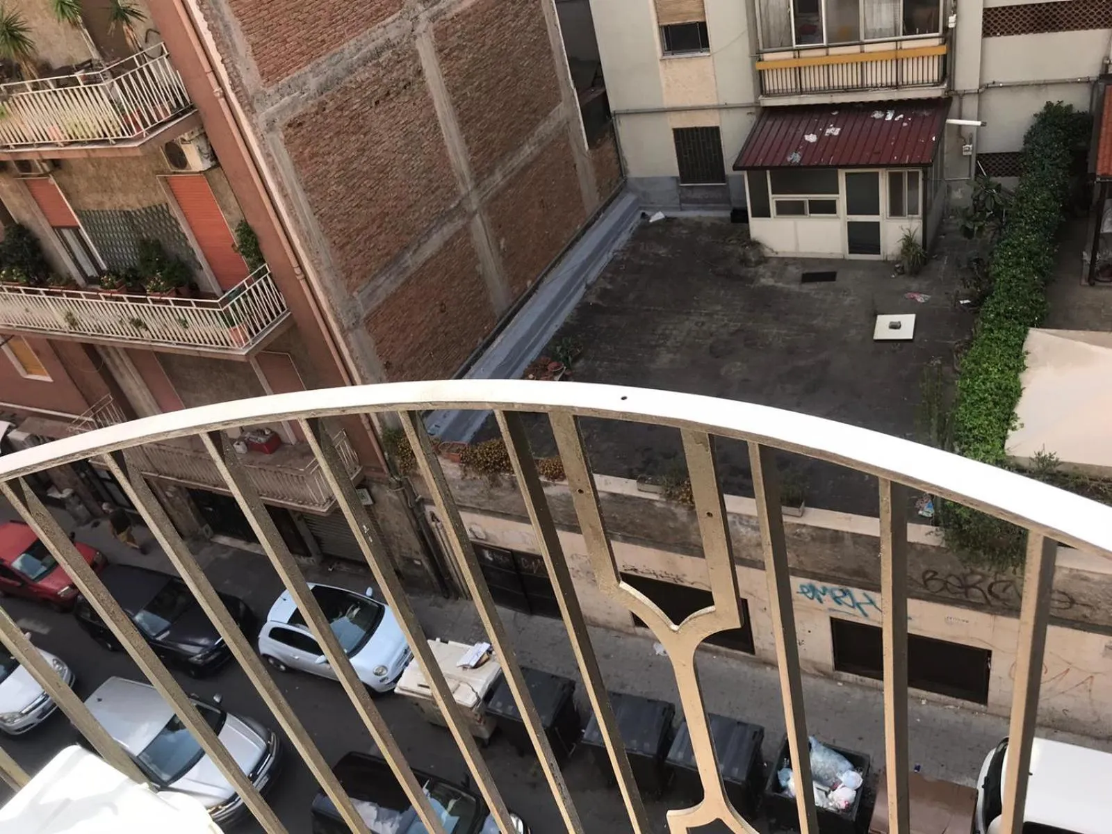 View (from property/room) in la casa di romi