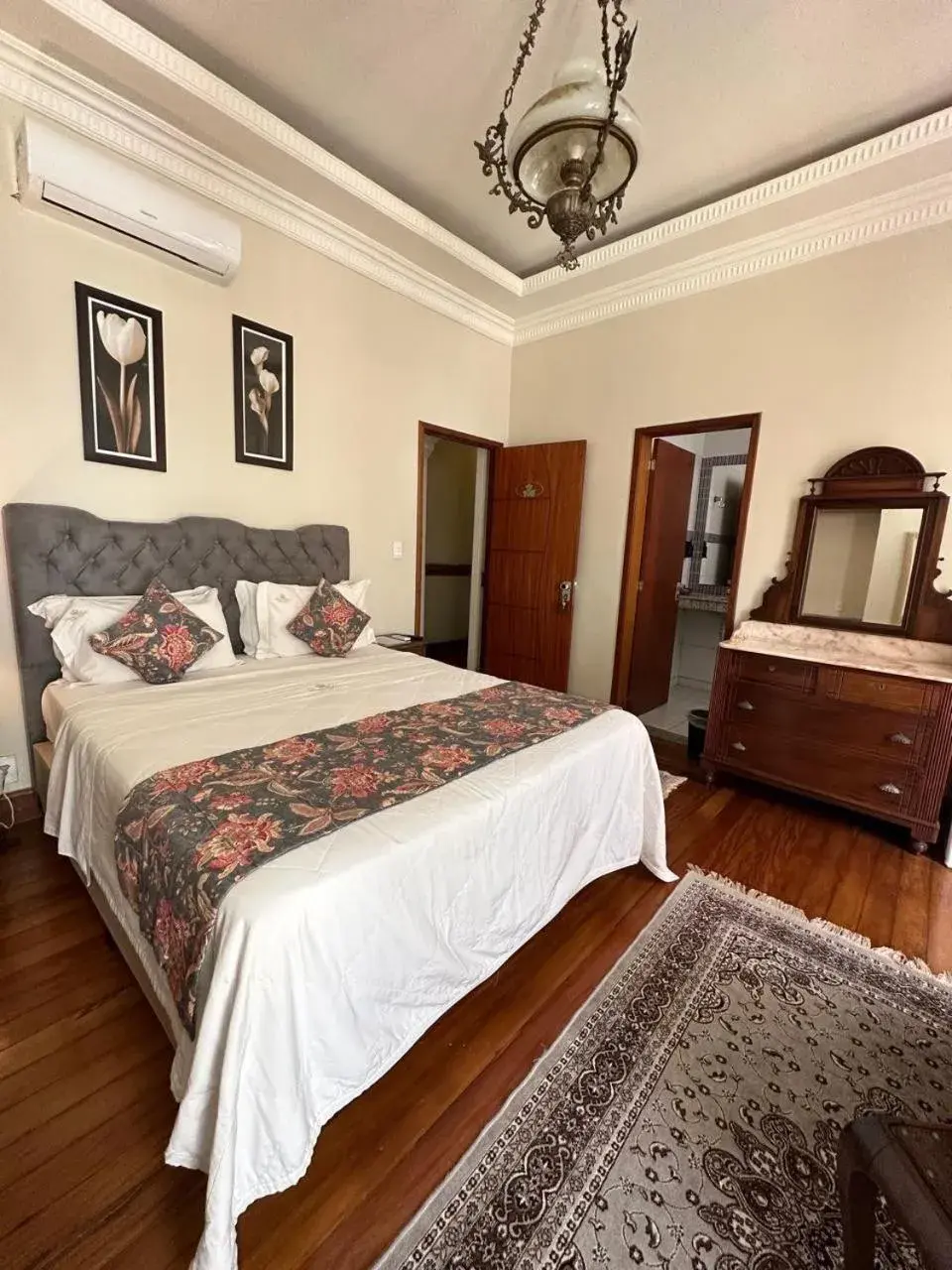 Deluxe Double Room with Balcony in Pousada Princesa Isabel - Visconde Deluxe Double Room with Balcony in Pousada Princesa Isabel - Visconde