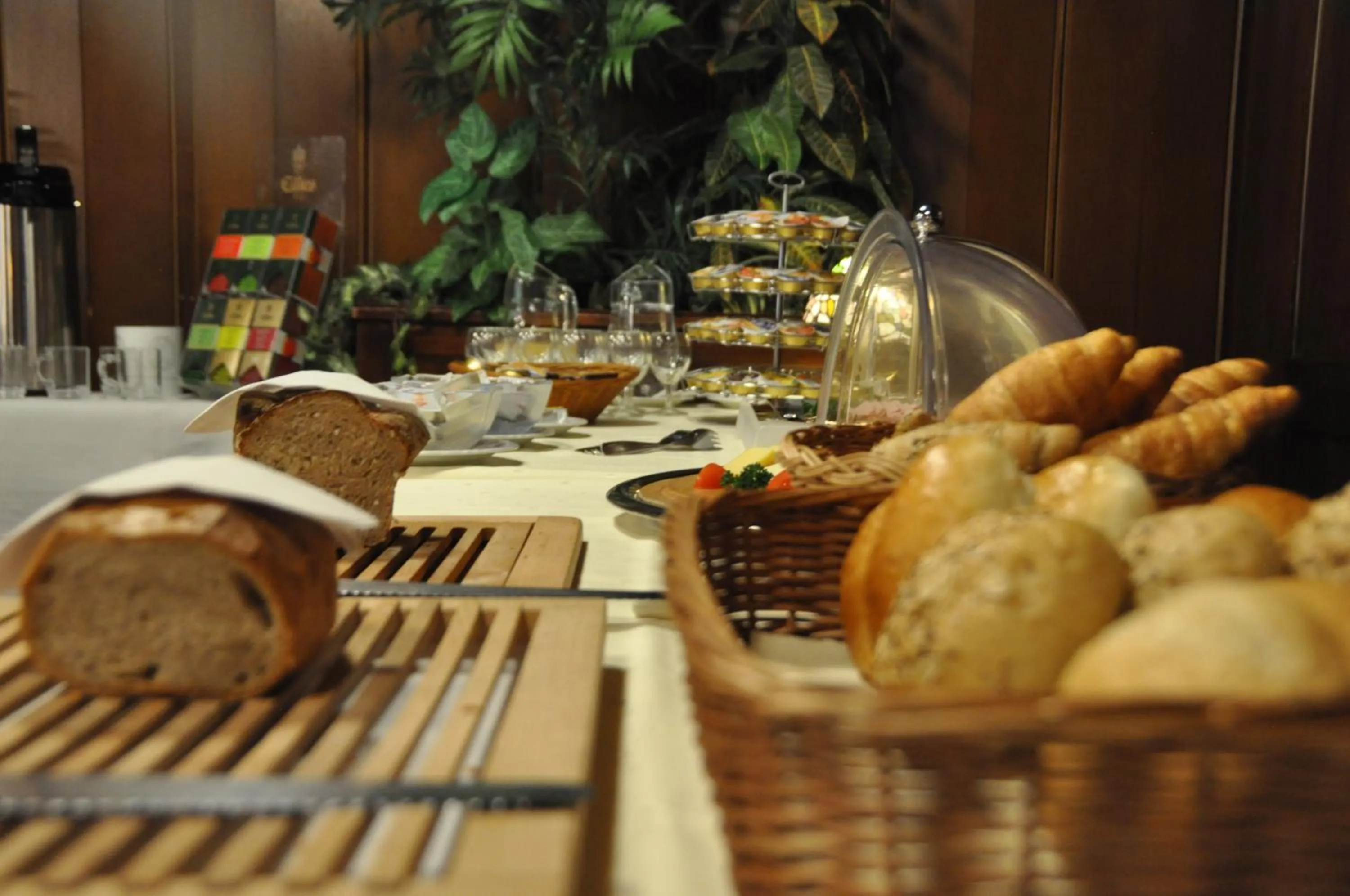 Breakfast in Hotel Kreuz