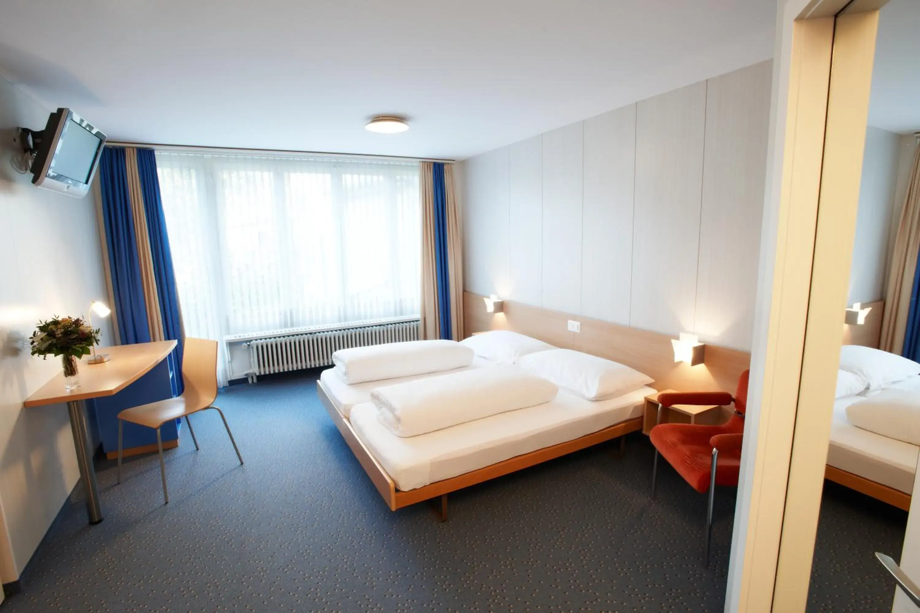Double Room - single occupancy in Hotel Kreuz Double Room - single occupancy in Hotel Kreuz