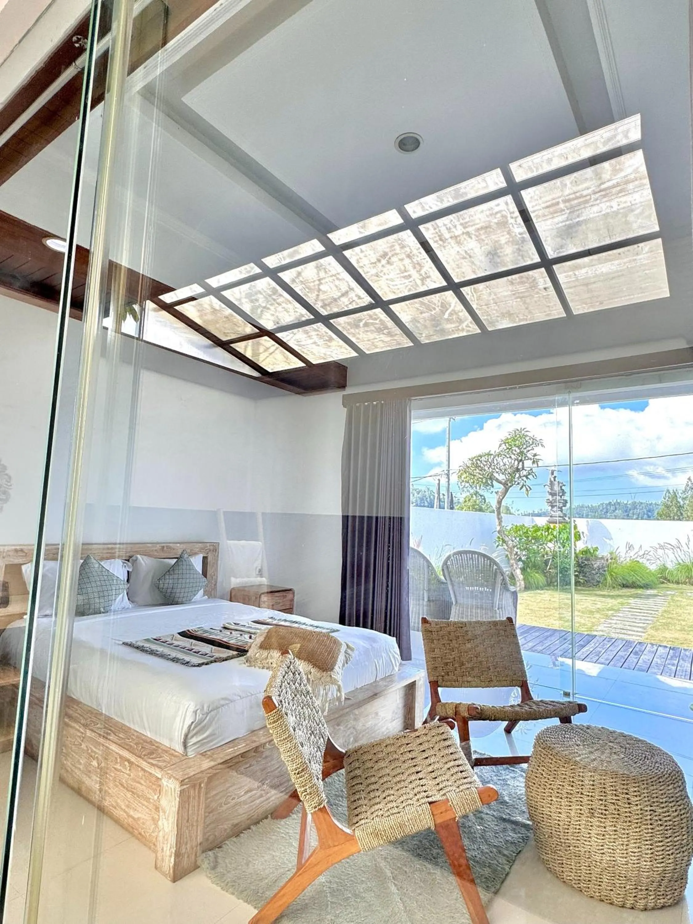 Bedroom, Bed in Volcano Side Kintamani Bali