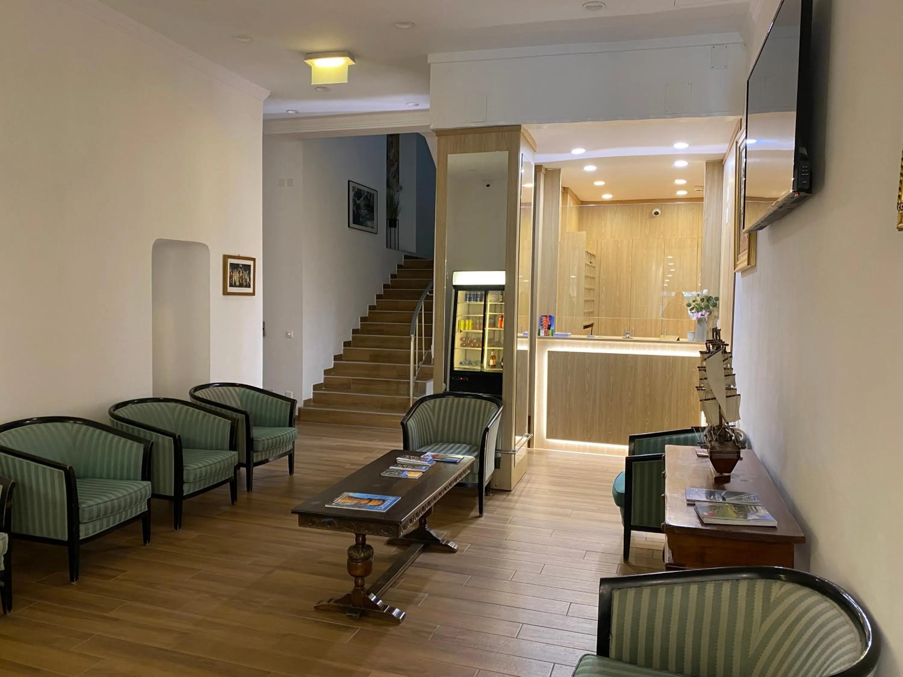 Lobby or reception in Hotel Garni Montaldi
