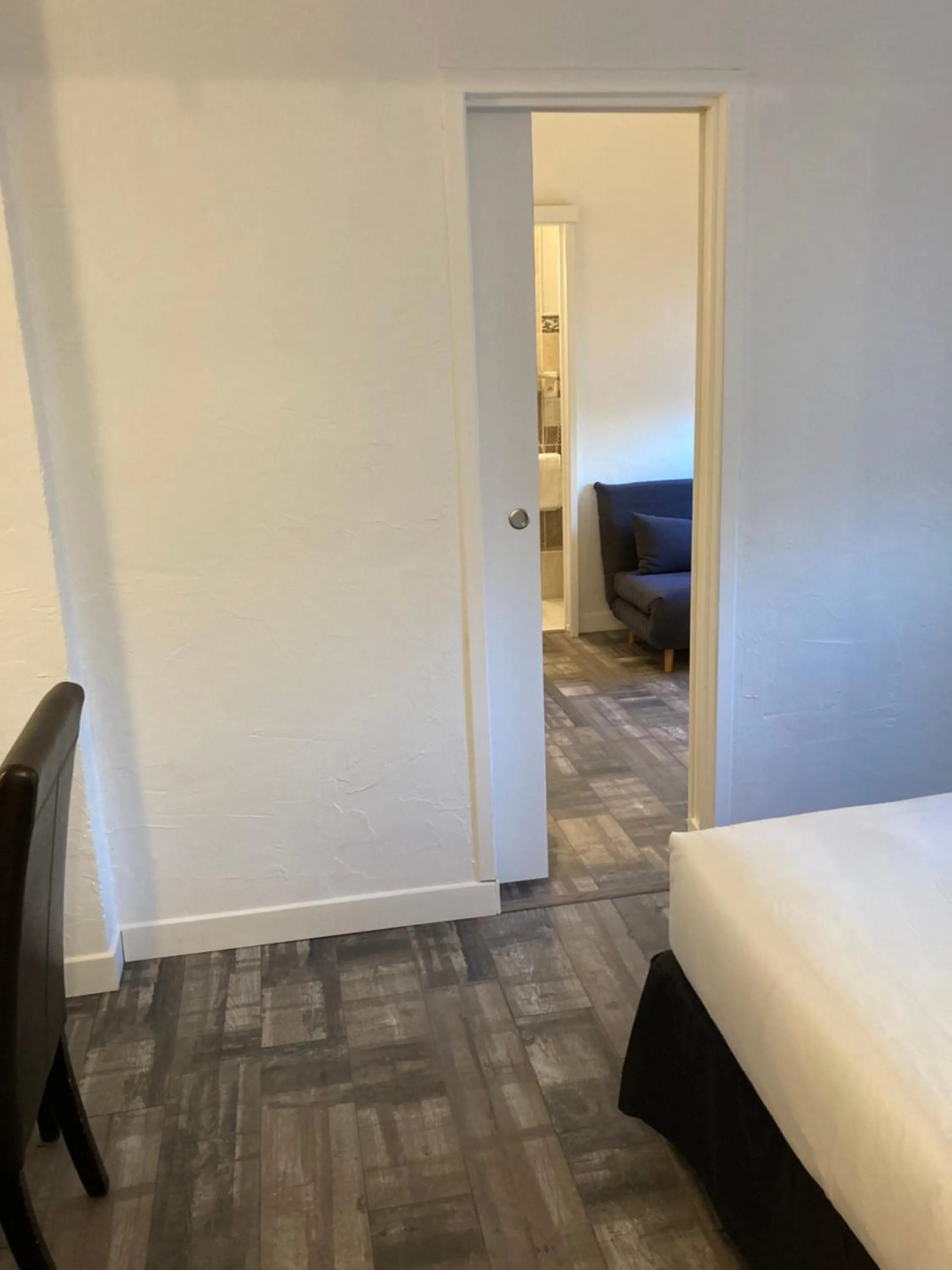 Bed in Hotel De La Mer