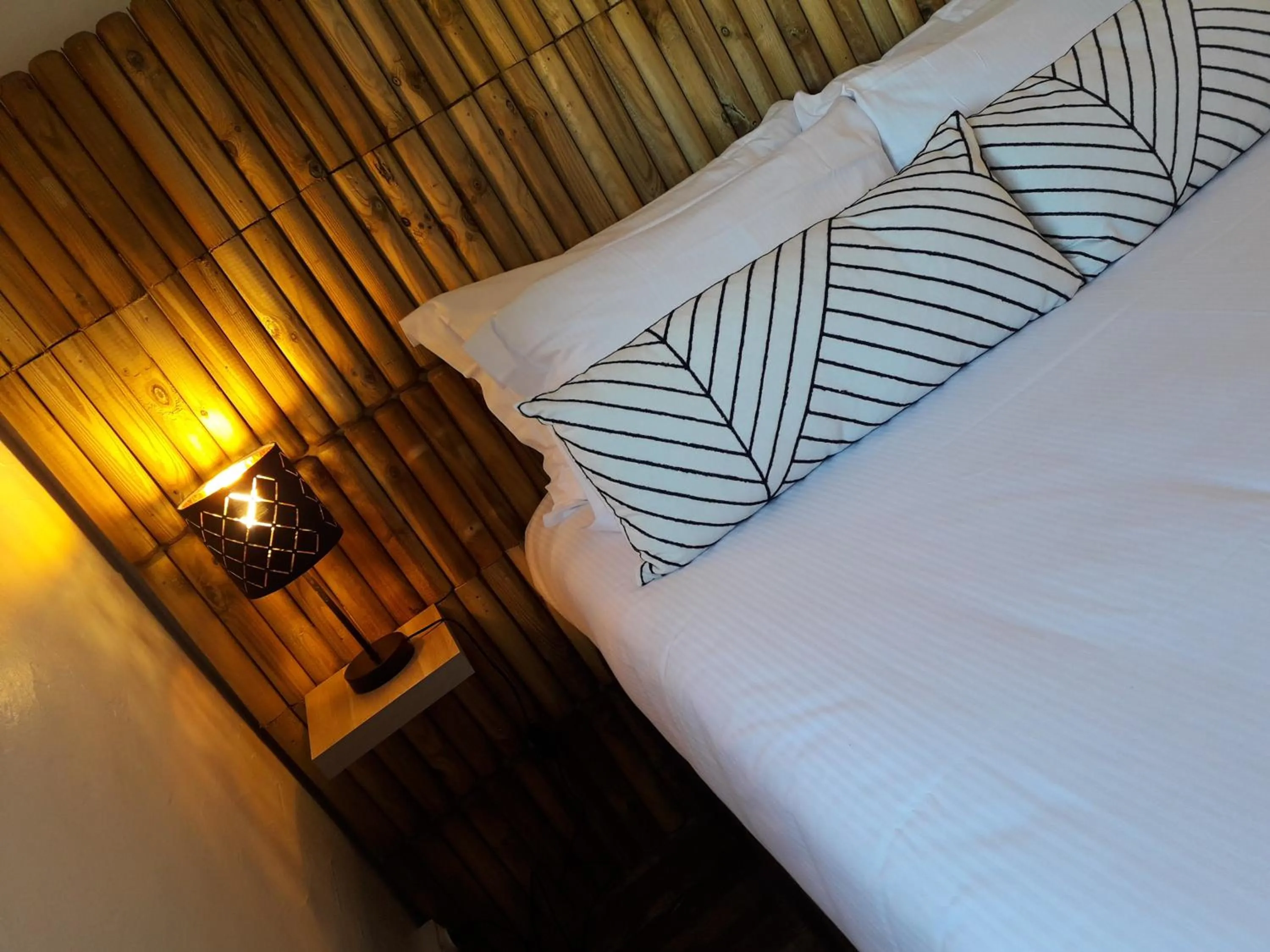 Bed in Hotel De La Mer