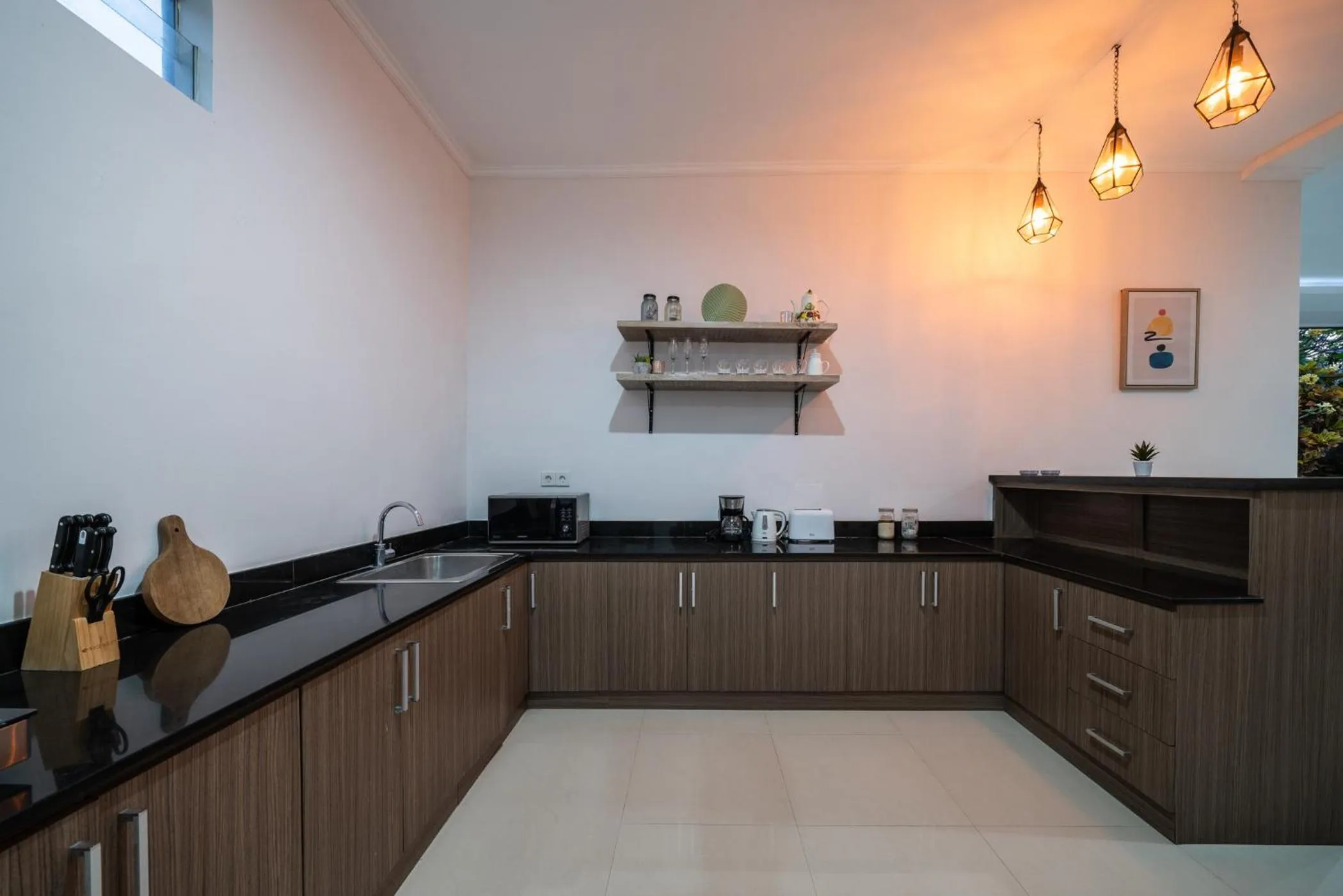 Kitchen or kitchenette in Villa Devina - Seminyak