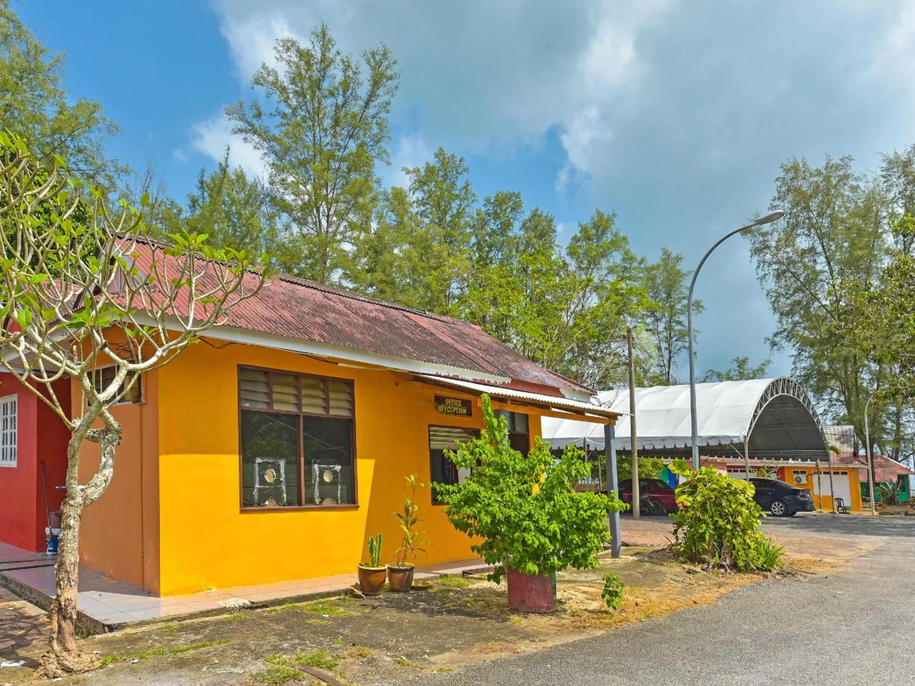 Lobby or reception in Hotel O Bari Indah Beach Resort