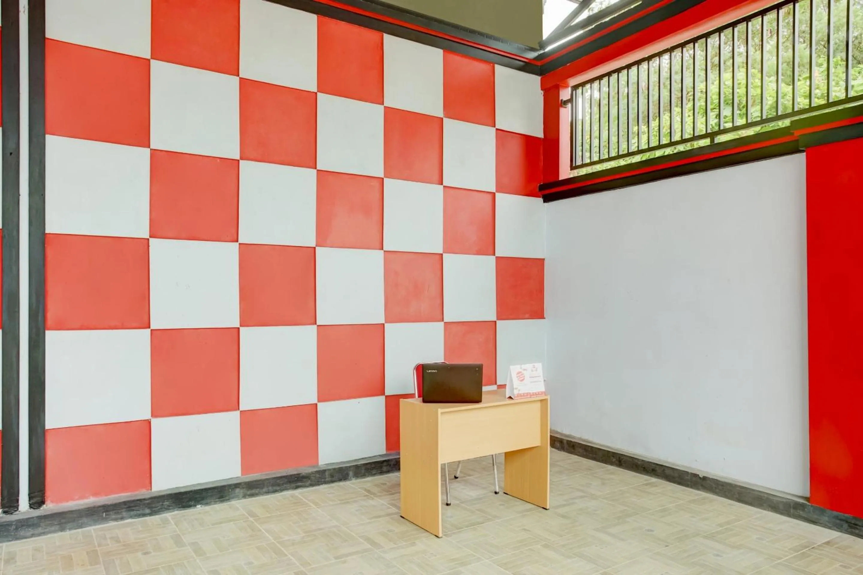 Lobby or reception in OYO Life 3982 Azka Homestay Syariah