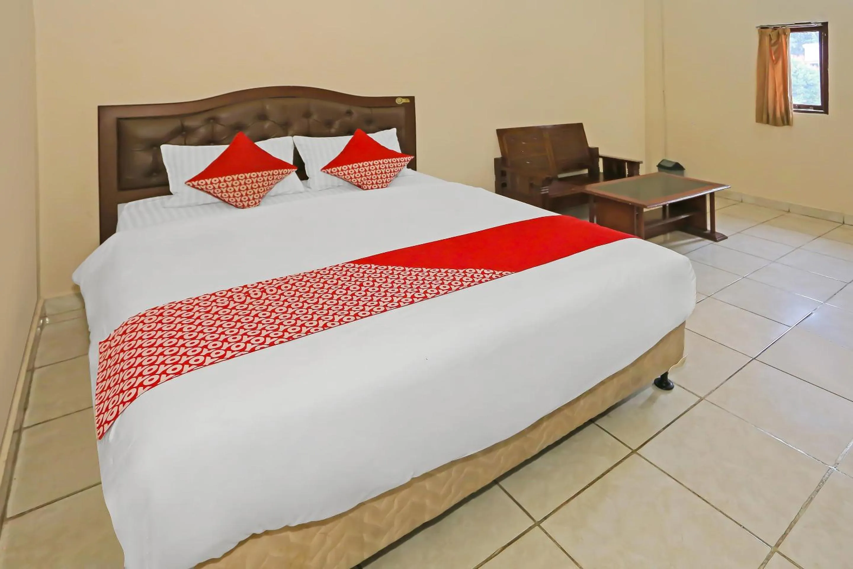 Bedroom, Bed in Hotel O Danau Indah