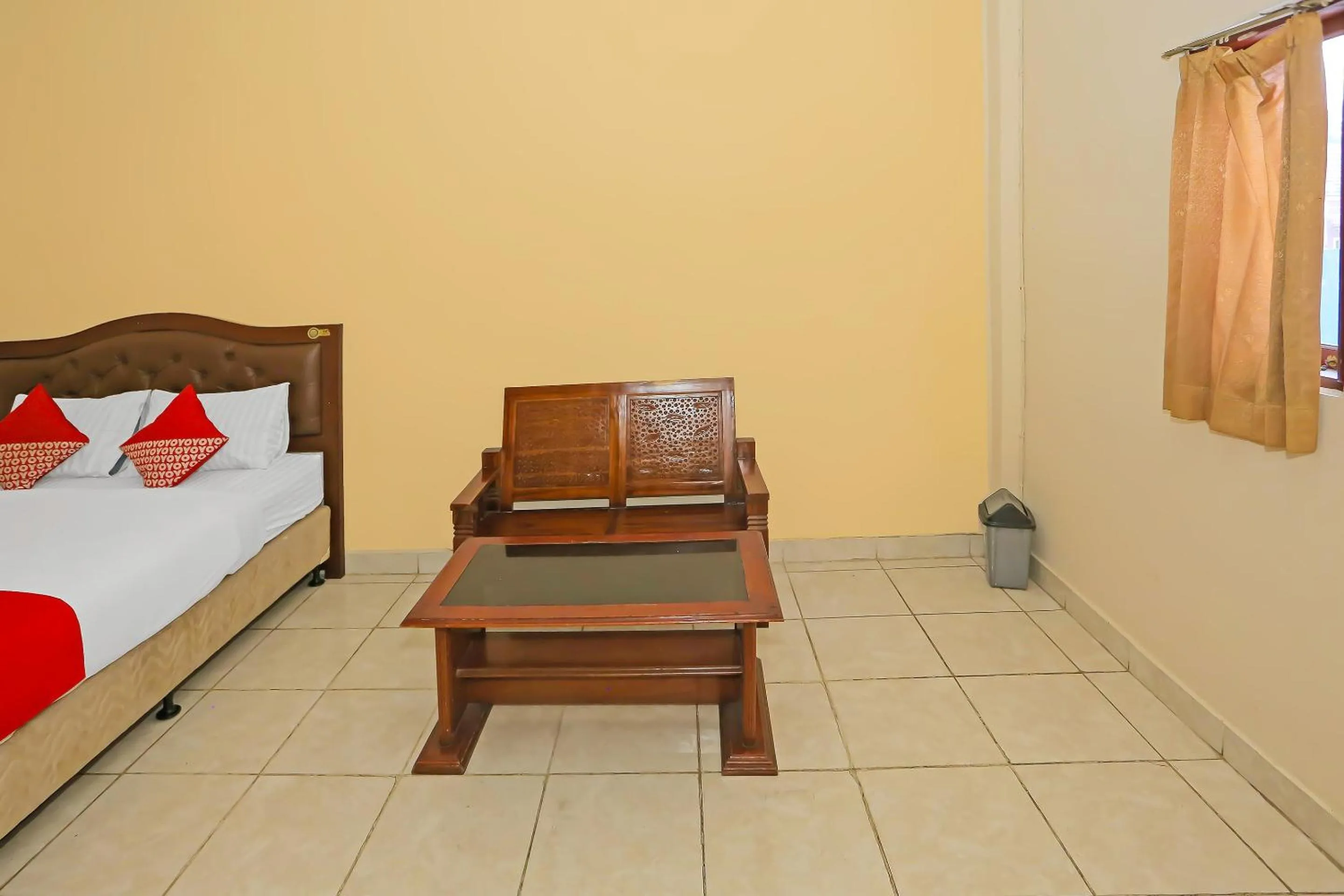 Bedroom, Bed in Hotel O Danau Indah