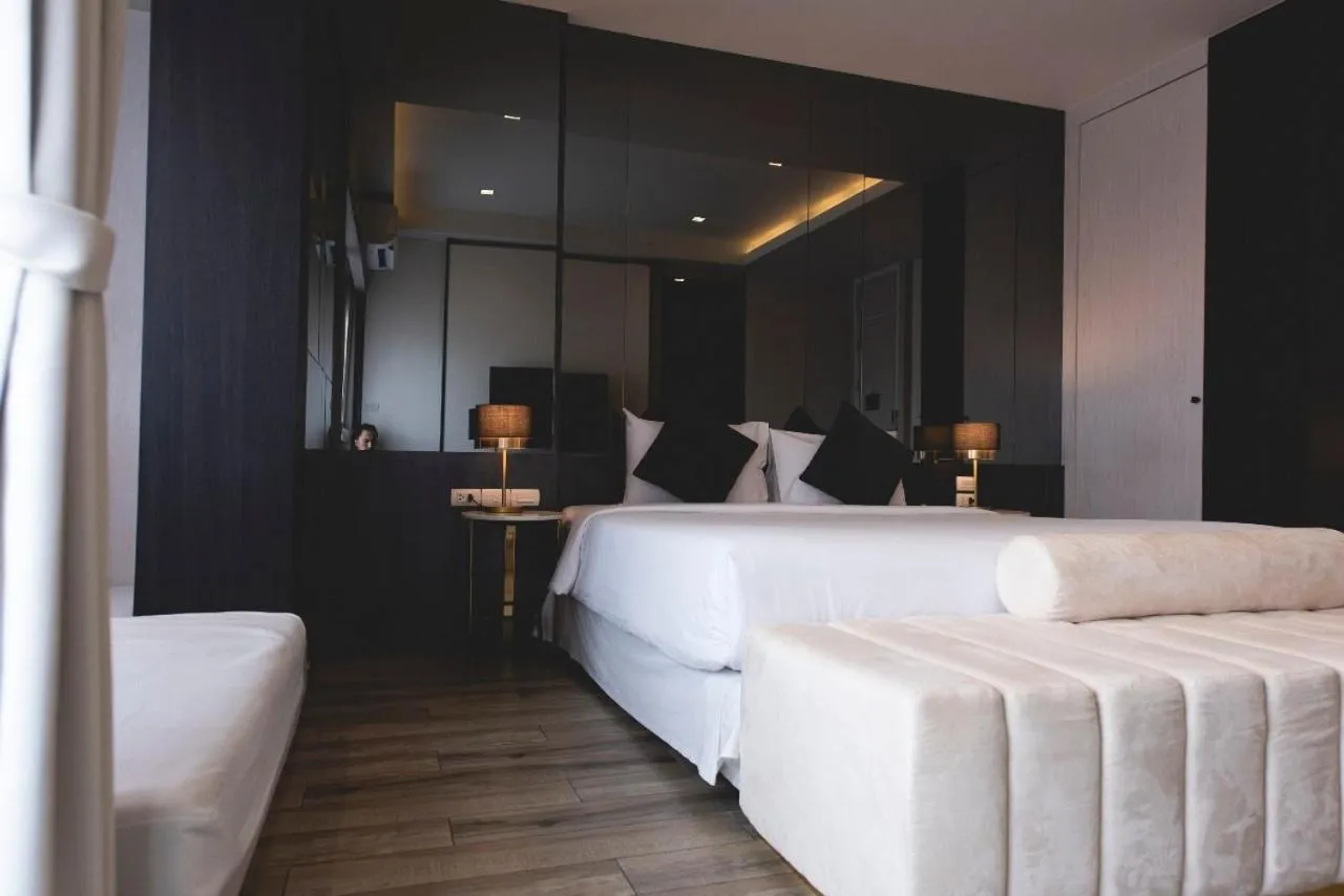 Bed in Qlosest Hotel