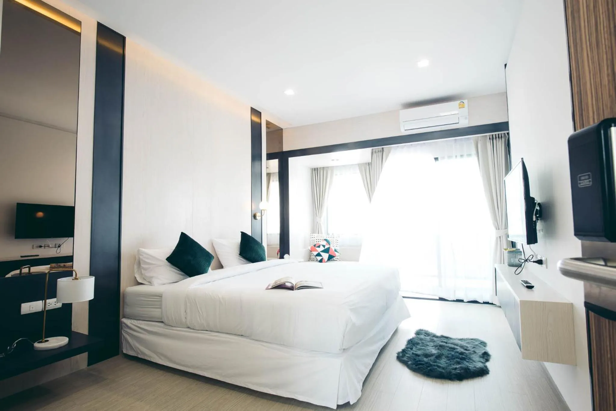 Bed in Qlosest Hotel