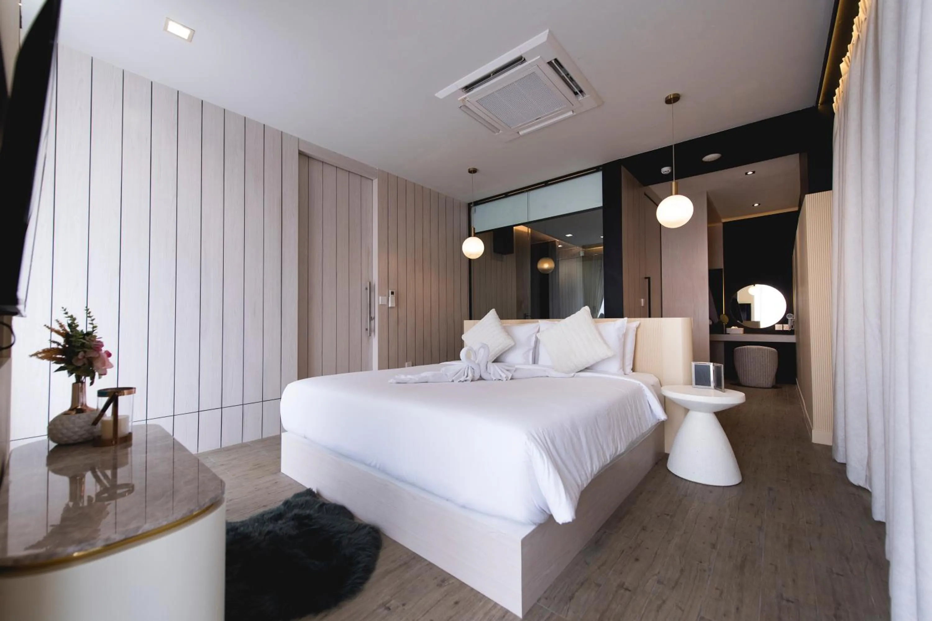 Bed in Qlosest Hotel