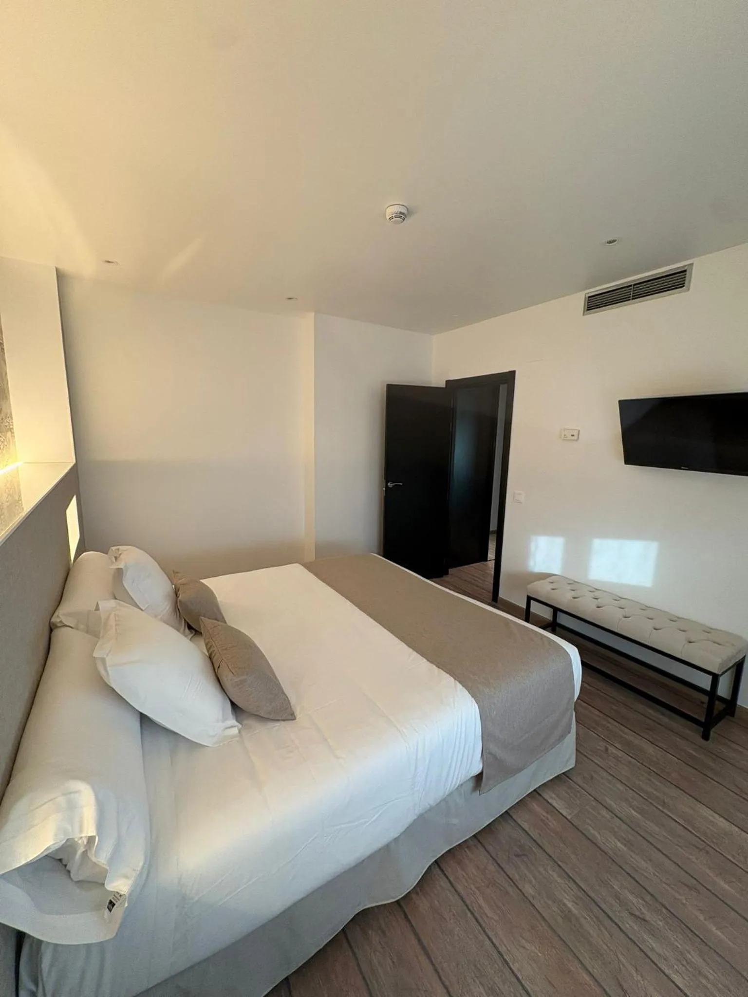 Bedroom, Bed in Rey Don Sancho