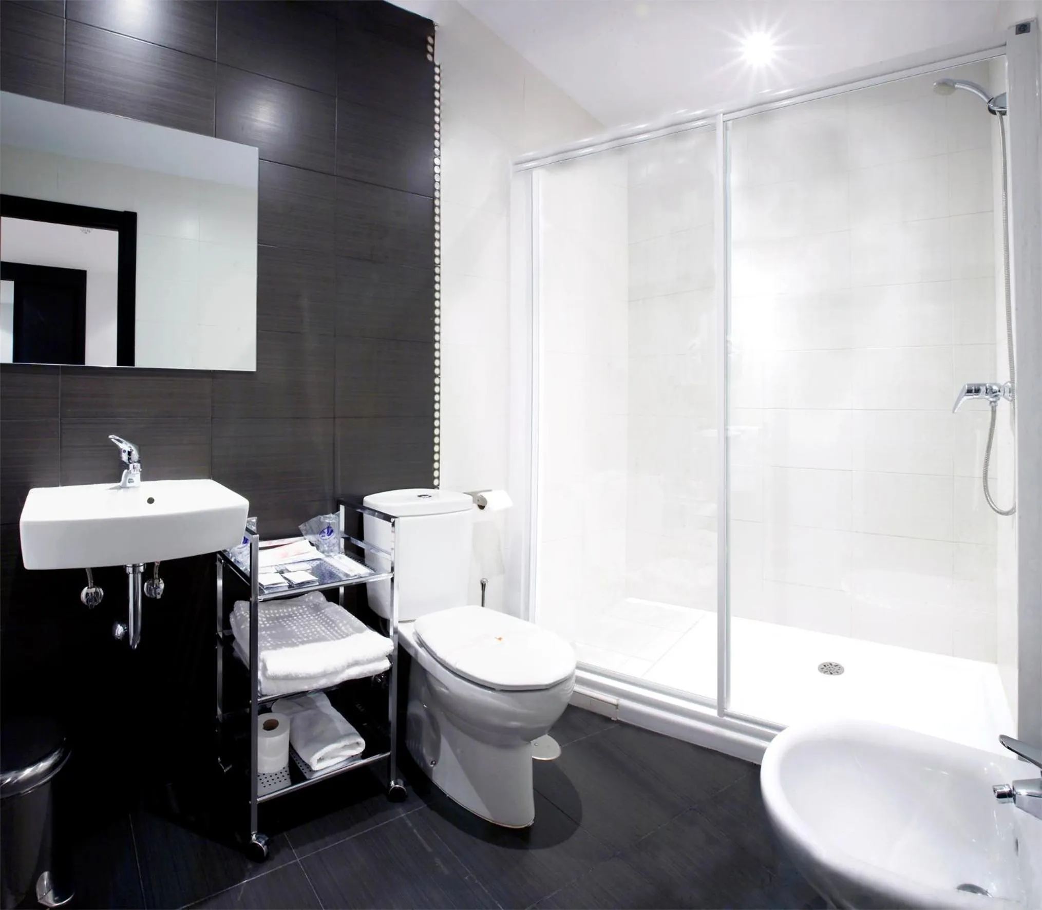 Shower in Rey Don Sancho