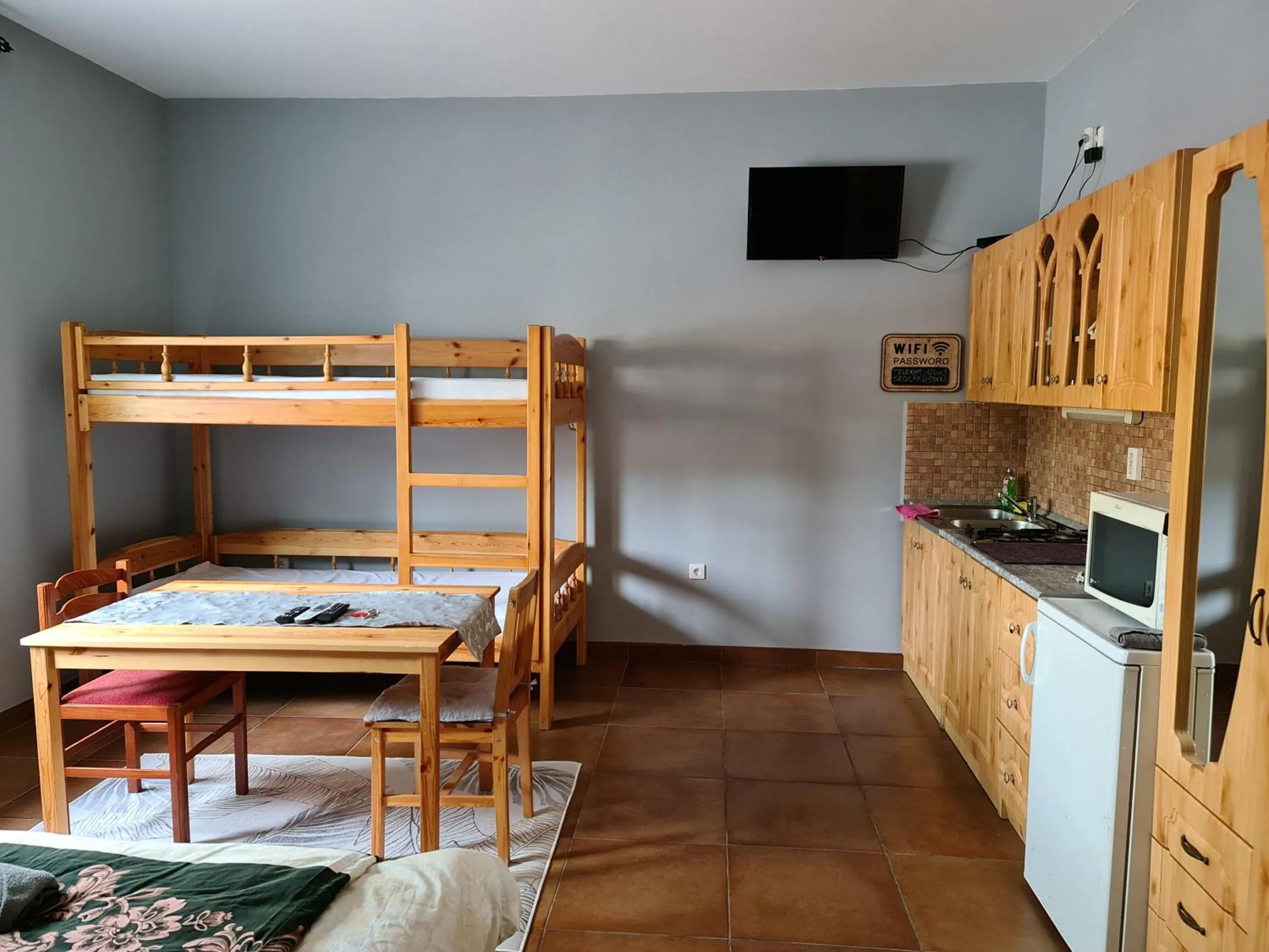 Bed in Amina Apartman