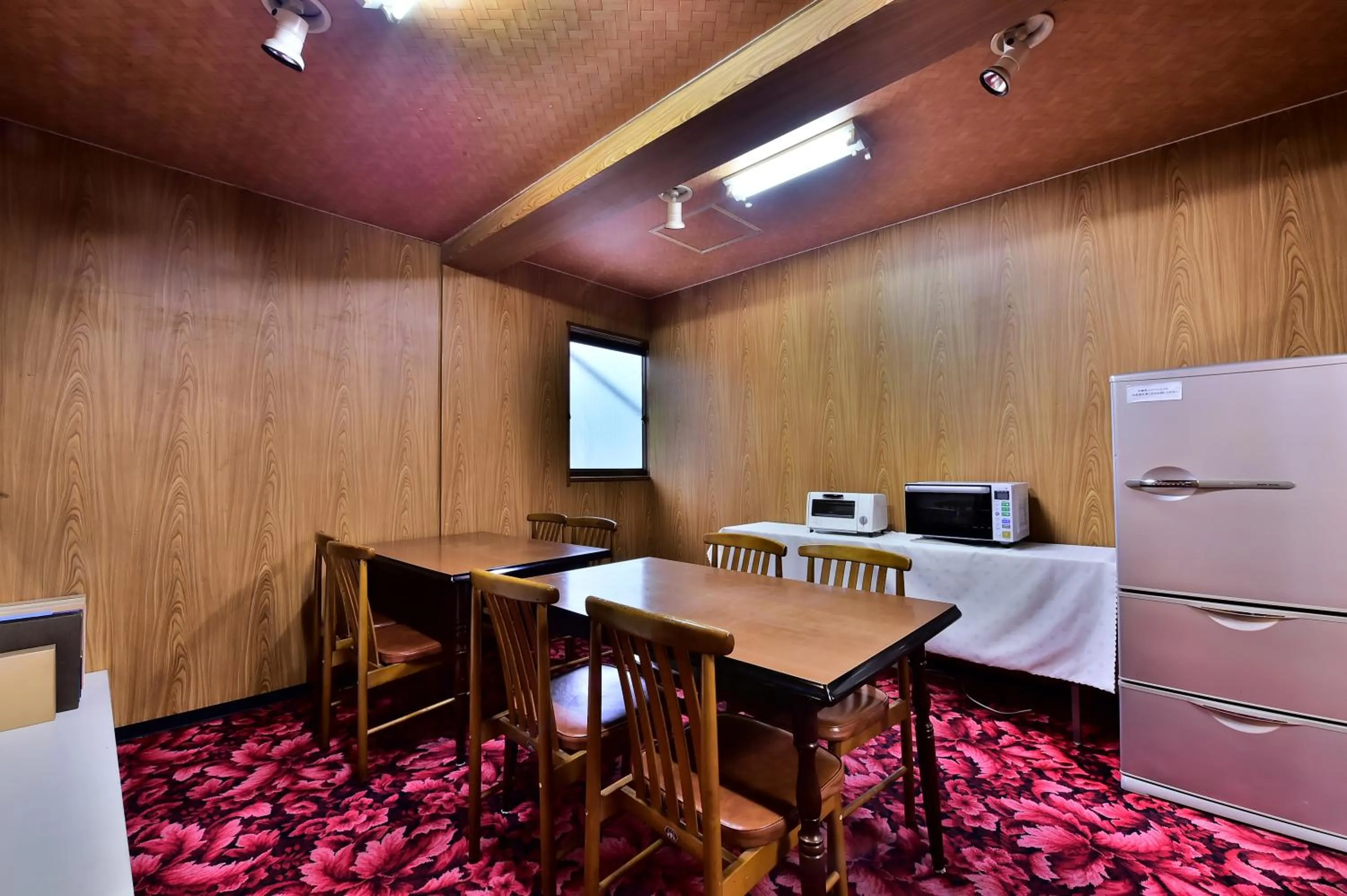 Takenoya Ryokan (Guest House Takenoya)