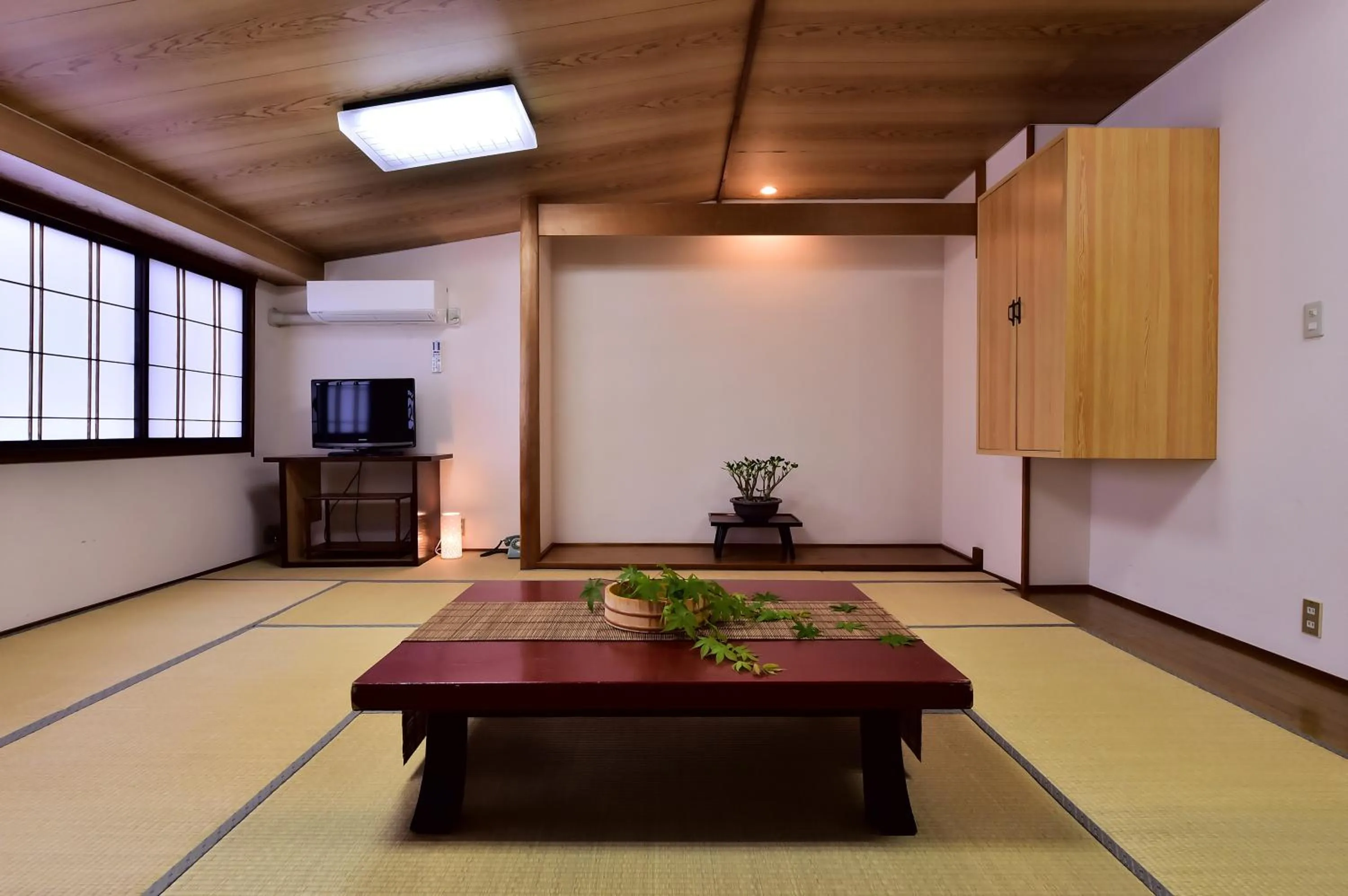 Takenoya Ryokan (Guest House Takenoya)