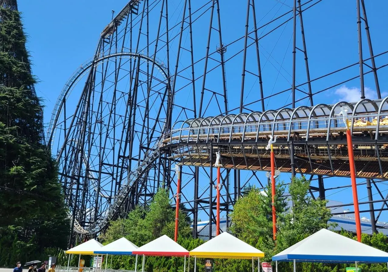 Nearby landmark in Bluebird Hotel