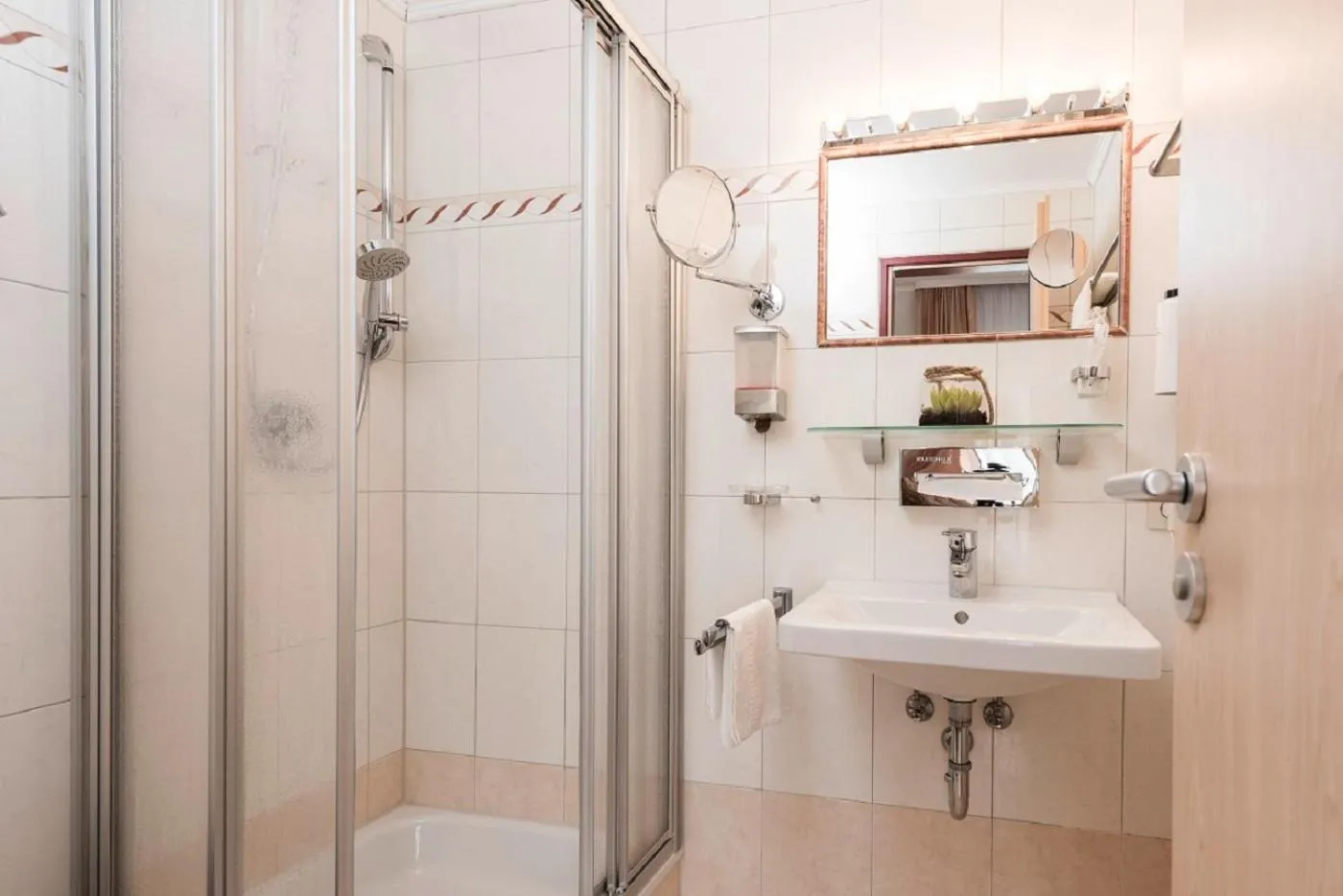 Bathroom in Hotel Lindenhof Hubmersberg