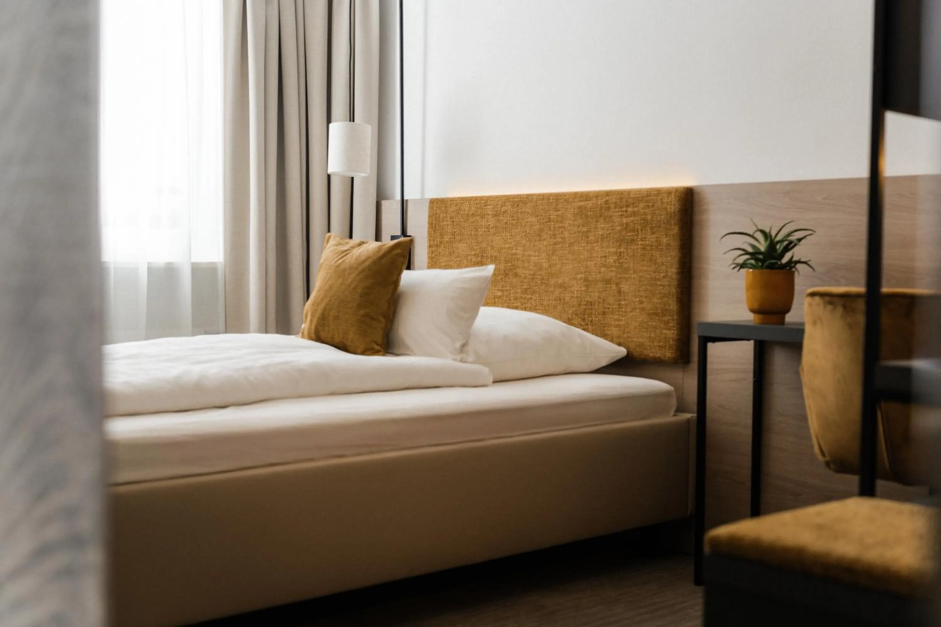 Photo of the whole room, Bed in Hotel Schloss Montabaur