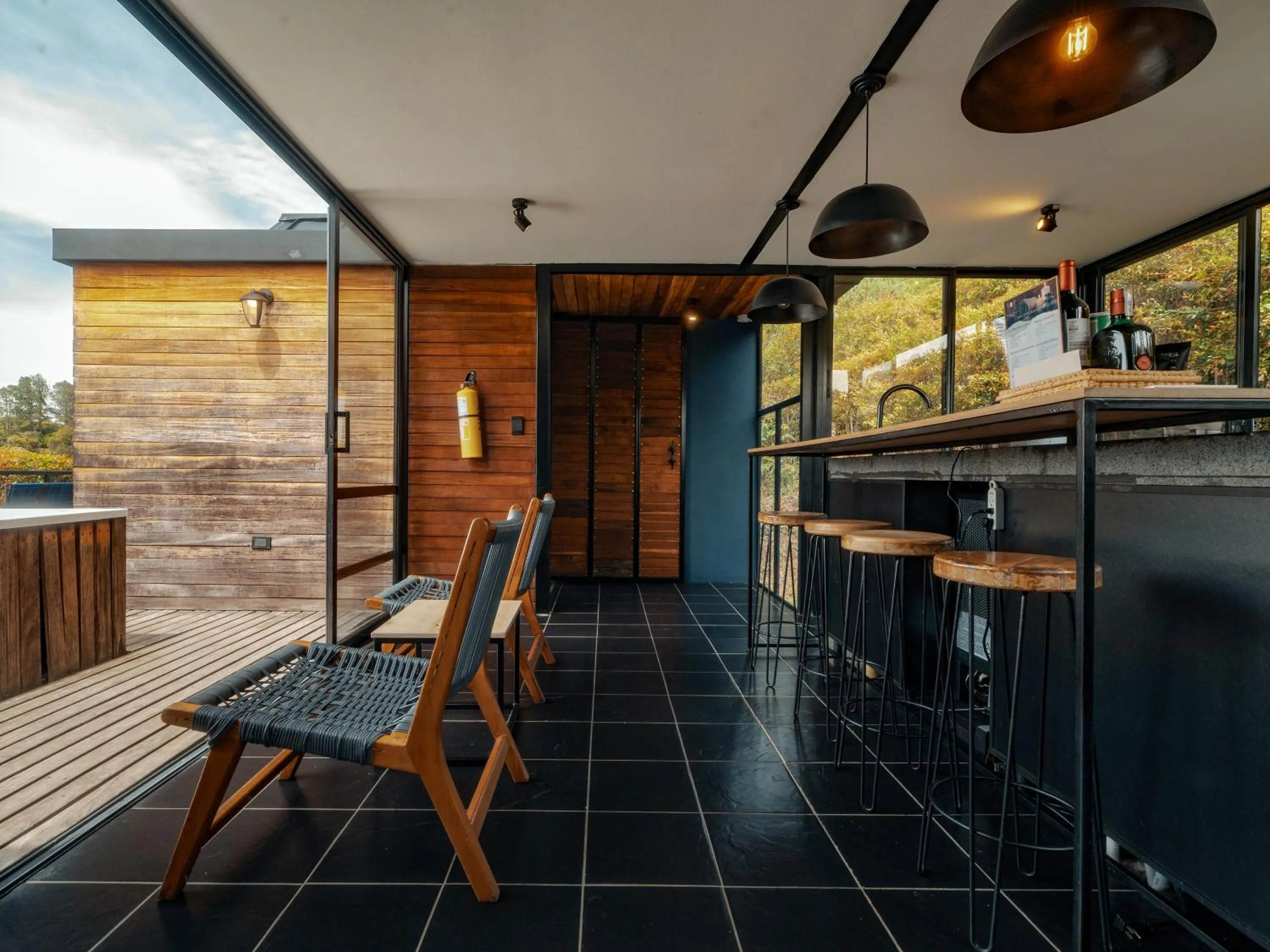 Kitchen or kitchenette in The Boato Hotel