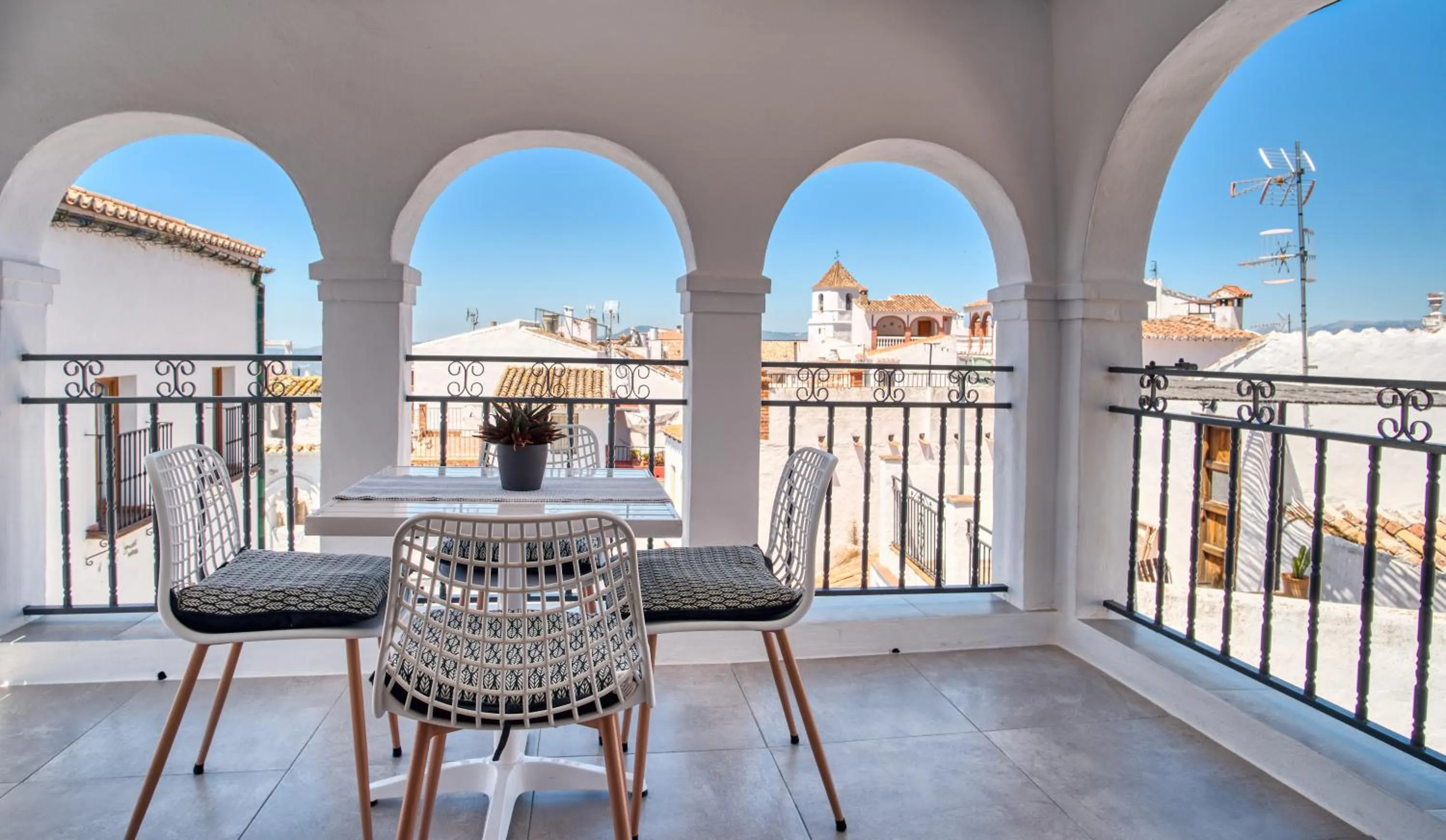 Balcony/Terrace in Olive & Ivy Guesthouse