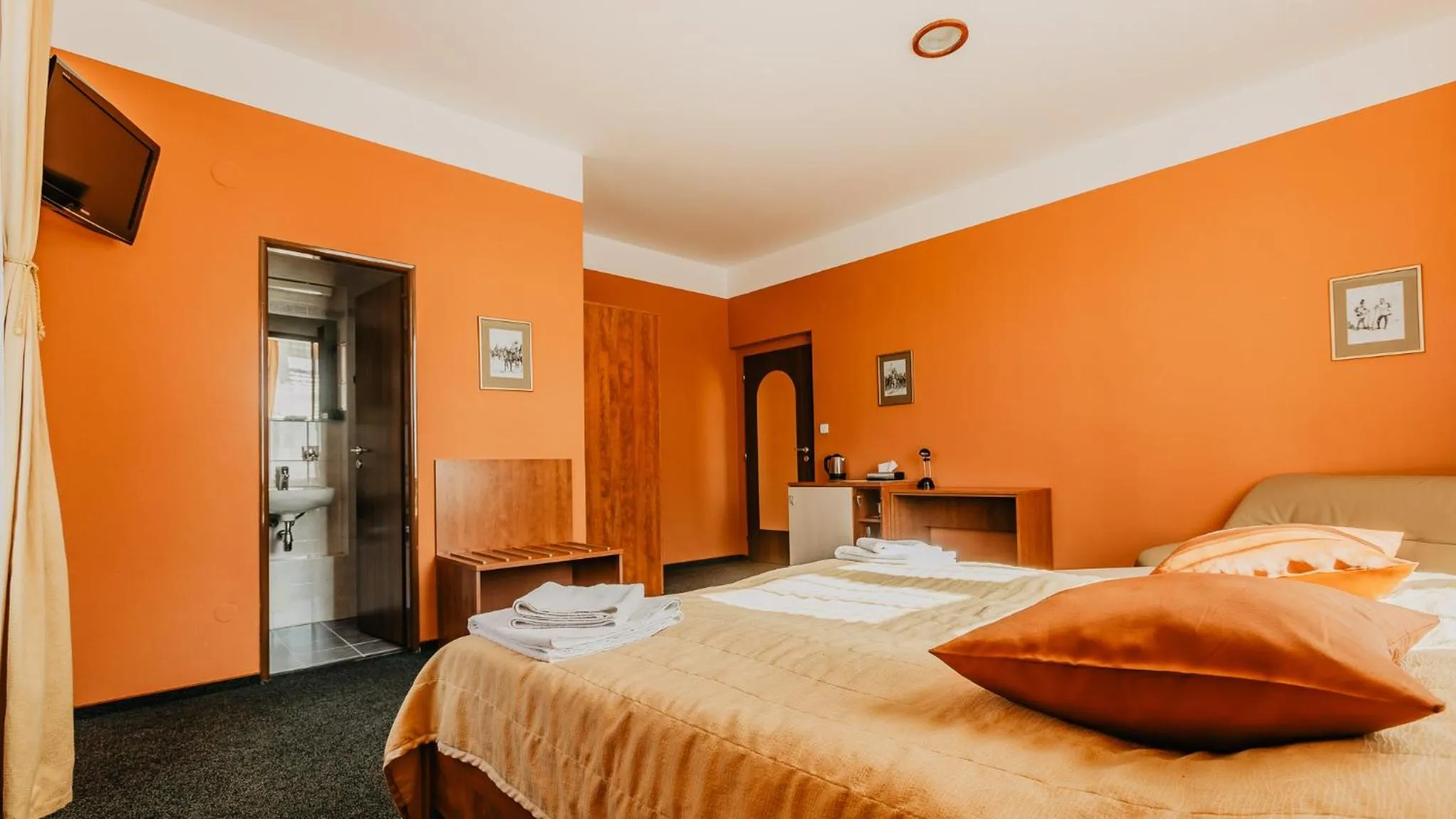 Bed in Hotel U Valdické brány