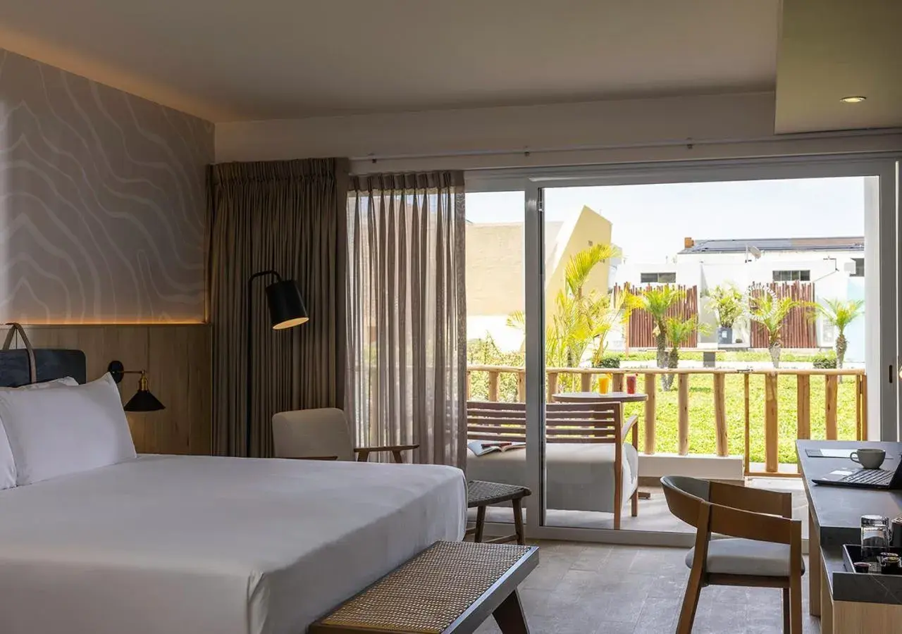 Deluxe King Room with Garden View in Aranwa Paracas Resort & Spa Deluxe King Room with Garden View in Aranwa Paracas Resort & Spa