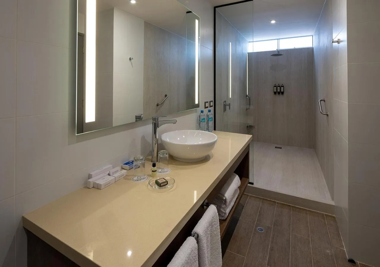 Shower in Aranwa Paracas Resort & Spa