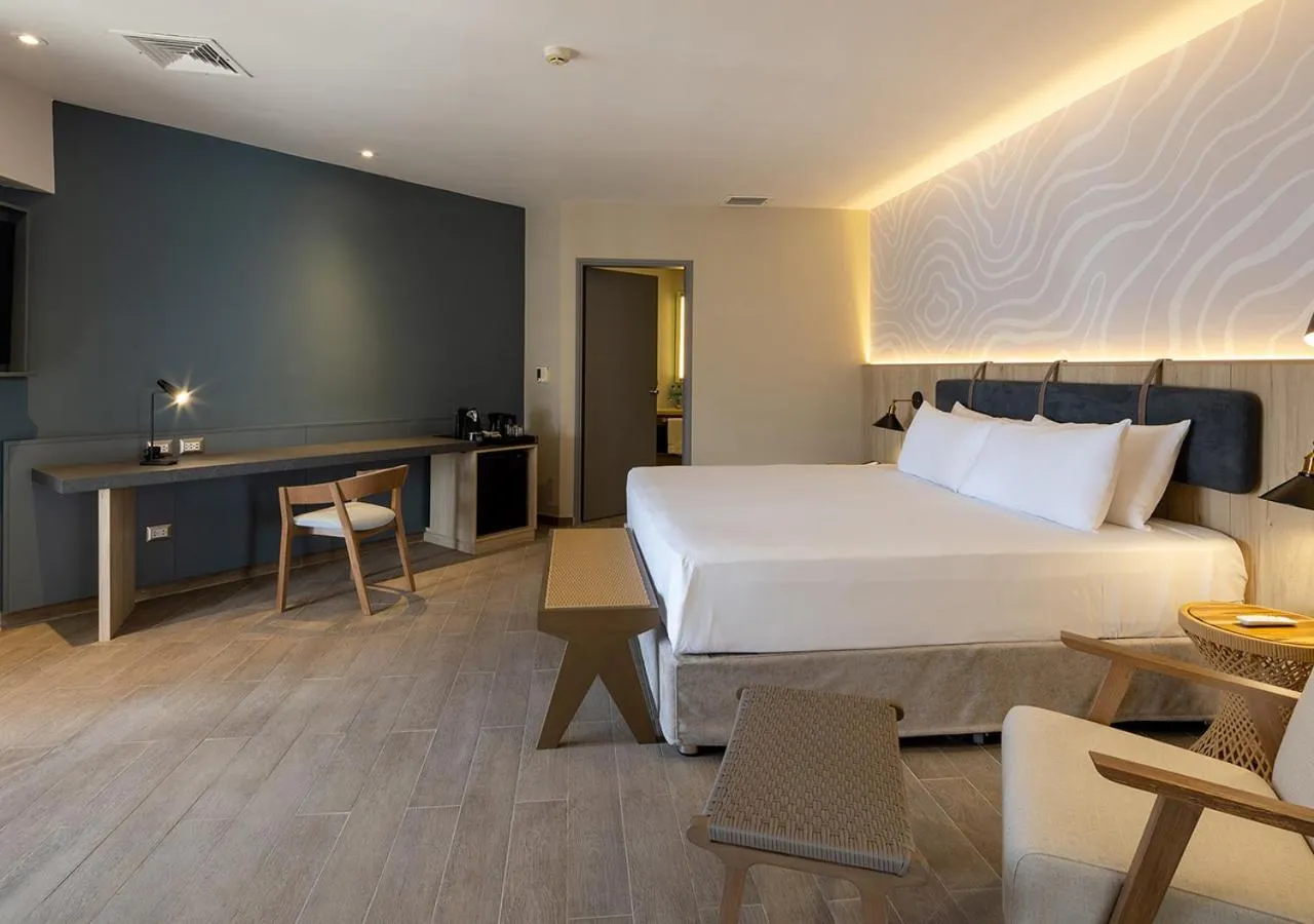 Bed in Aranwa Paracas Resort & Spa