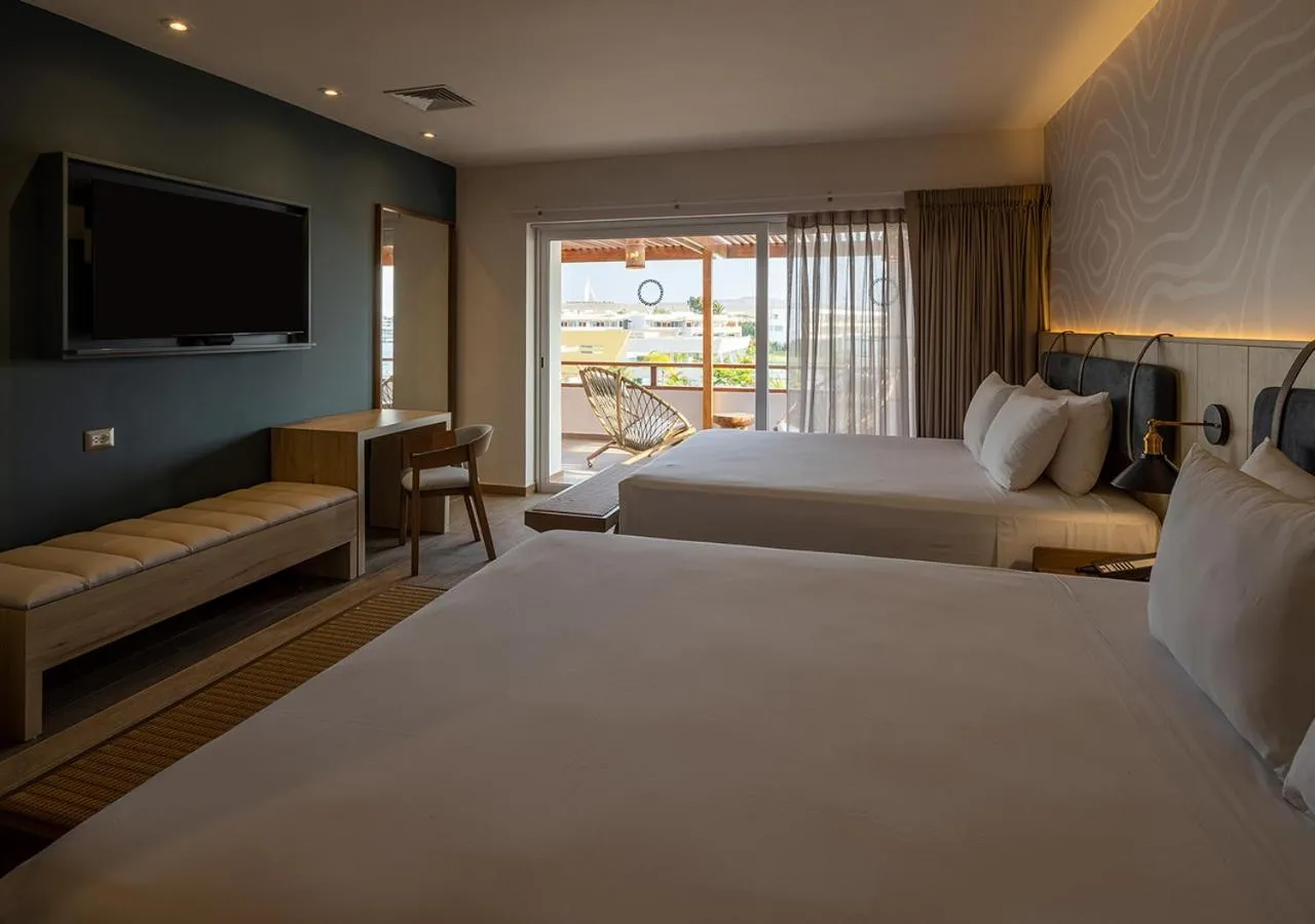 Bed in Aranwa Paracas Resort & Spa