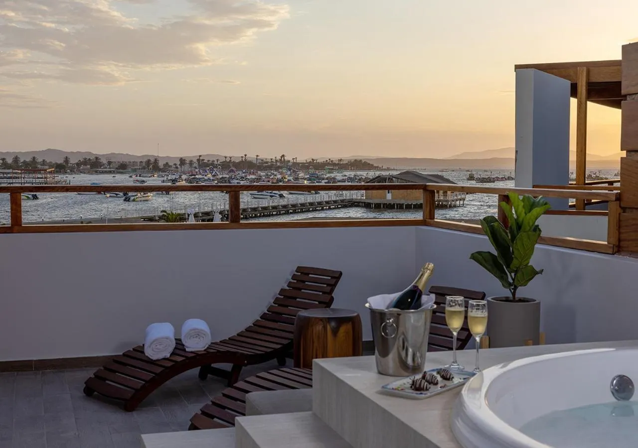 Hot Tub in Aranwa Paracas Resort & Spa