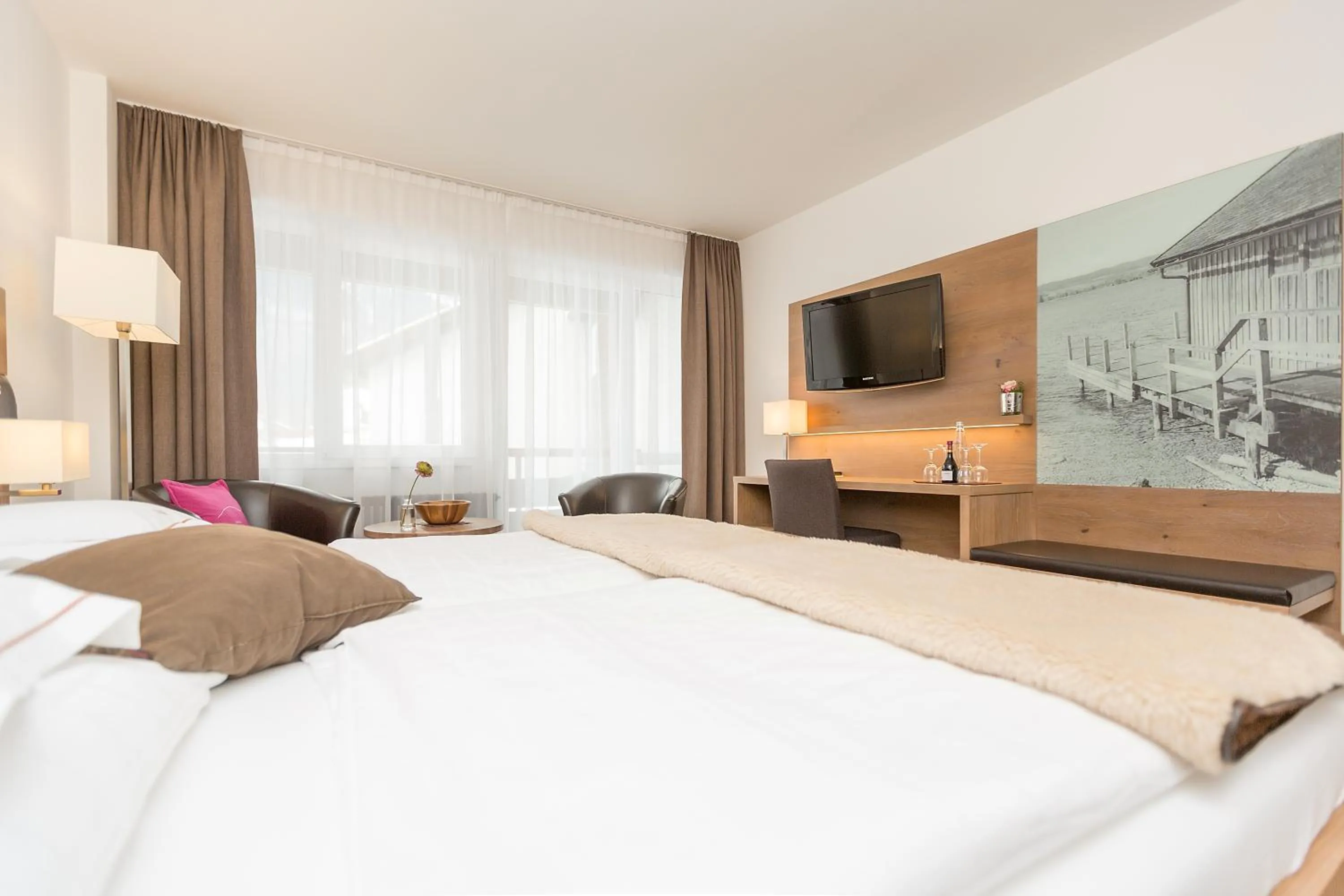 Bedroom, Bed in Hotel Alpenhof Postillion