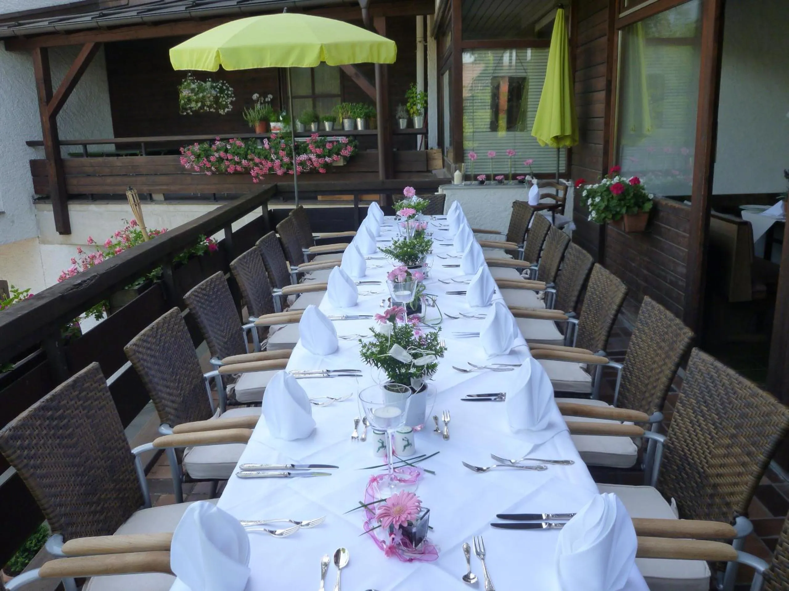 Restaurant/places to eat in Hotel Alpenhof Postillion