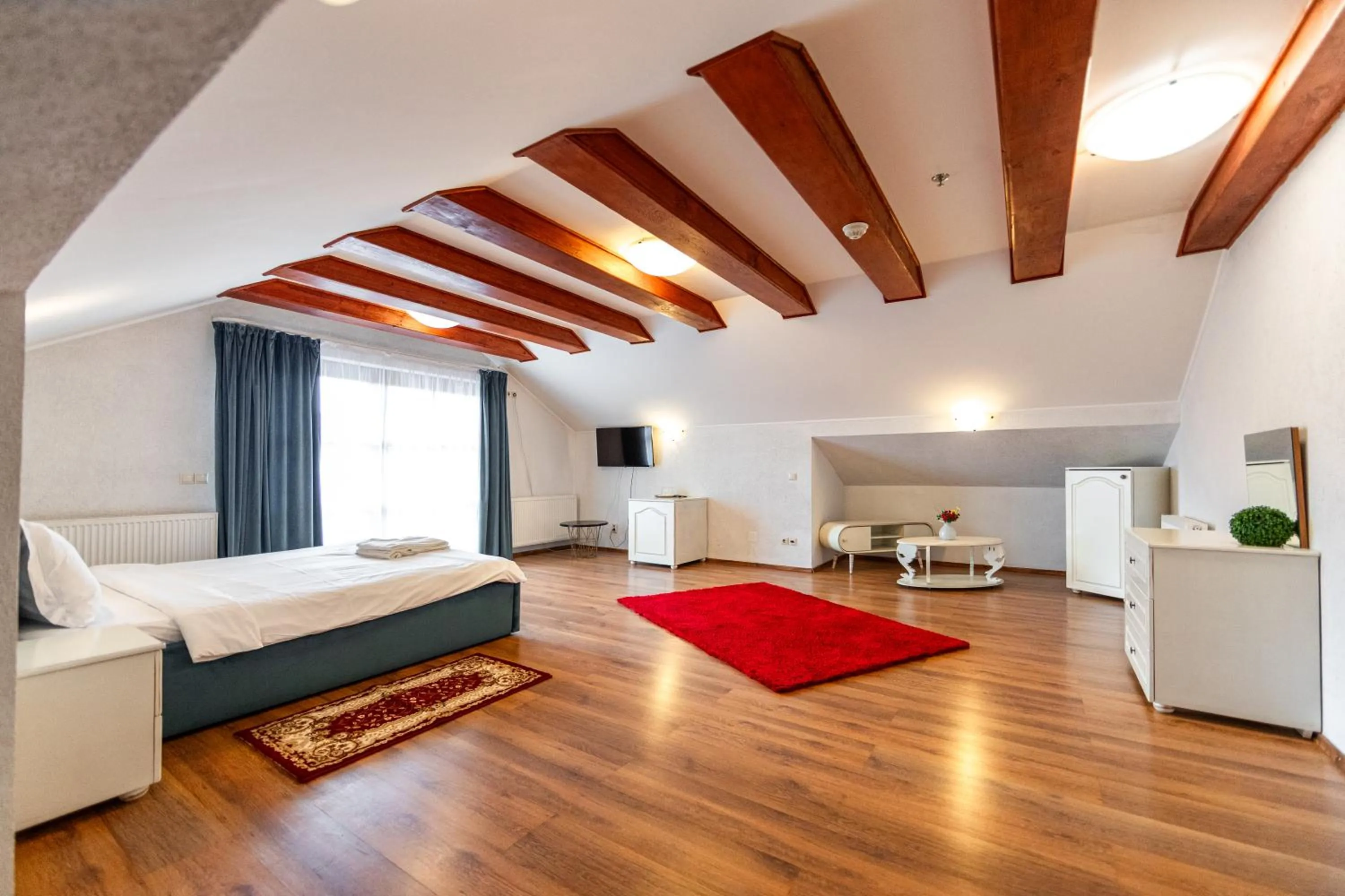 Photo of the whole room in Resort EuroPark Fundata