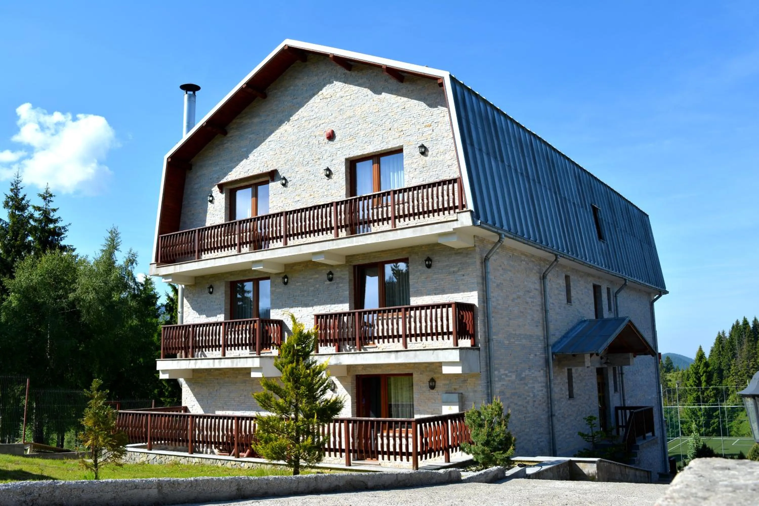Property building in Resort EuroPark Fundata
