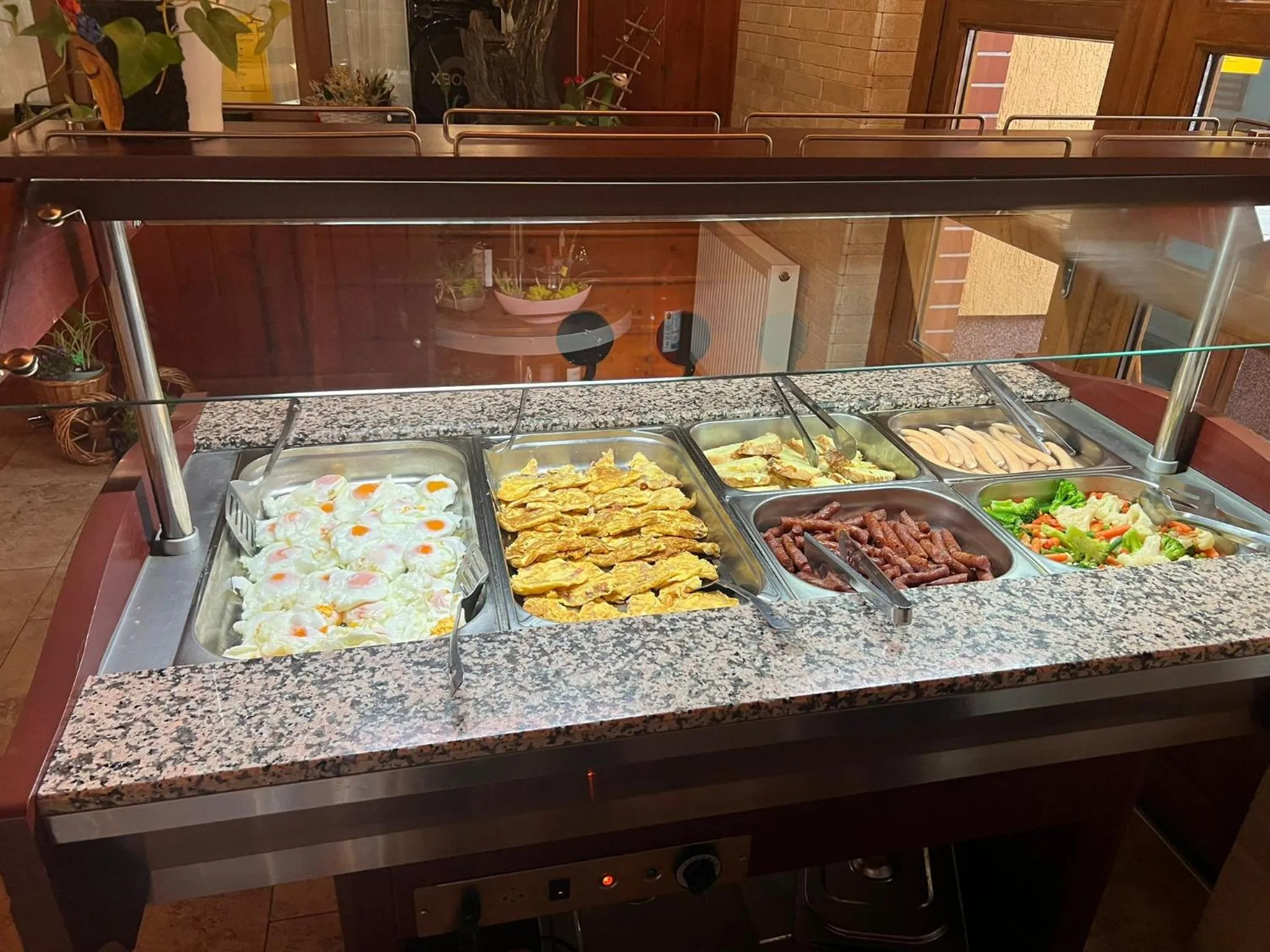 Breakfast in Resort EuroPark Fundata