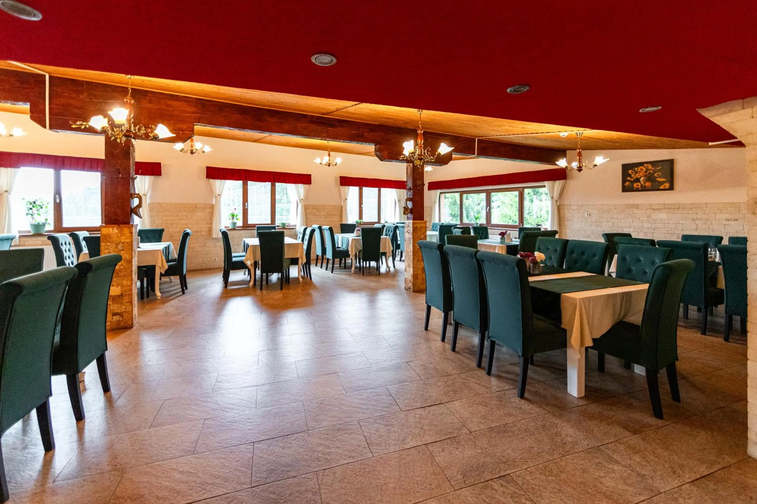 Restaurant/places to eat in Resort EuroPark Fundata