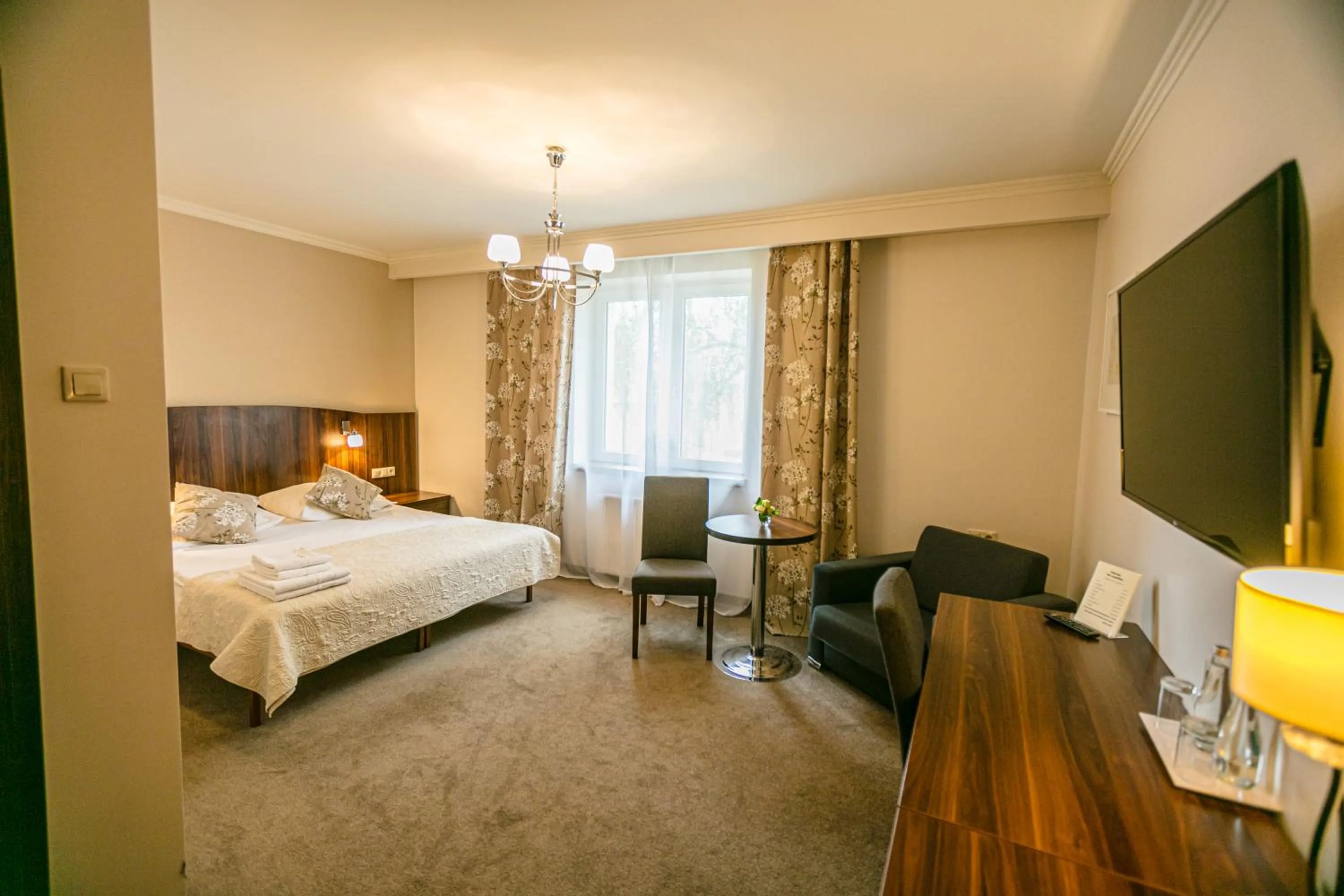 Photo of the whole room, Bed in Hotel Onyx