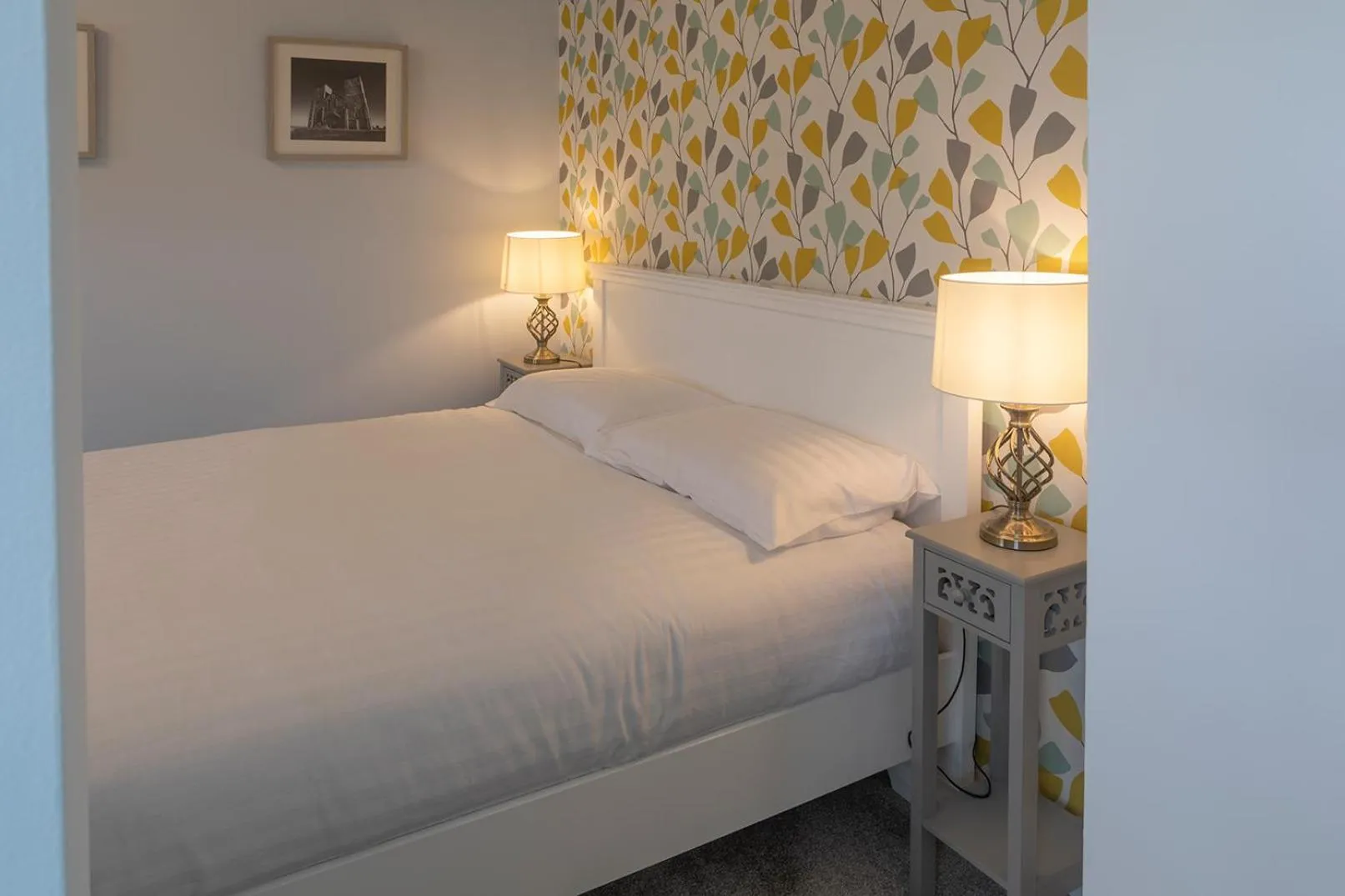 Bed in The Sleep-Inn Hare B&B