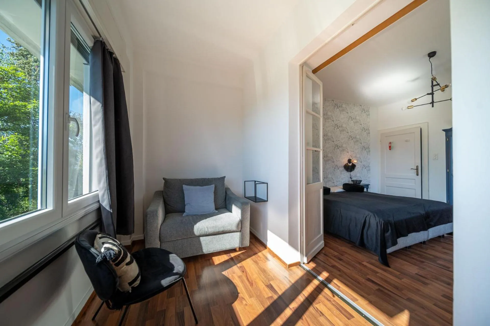 Photo of the whole room, Bed in Easy Stay by Hotel La Perla