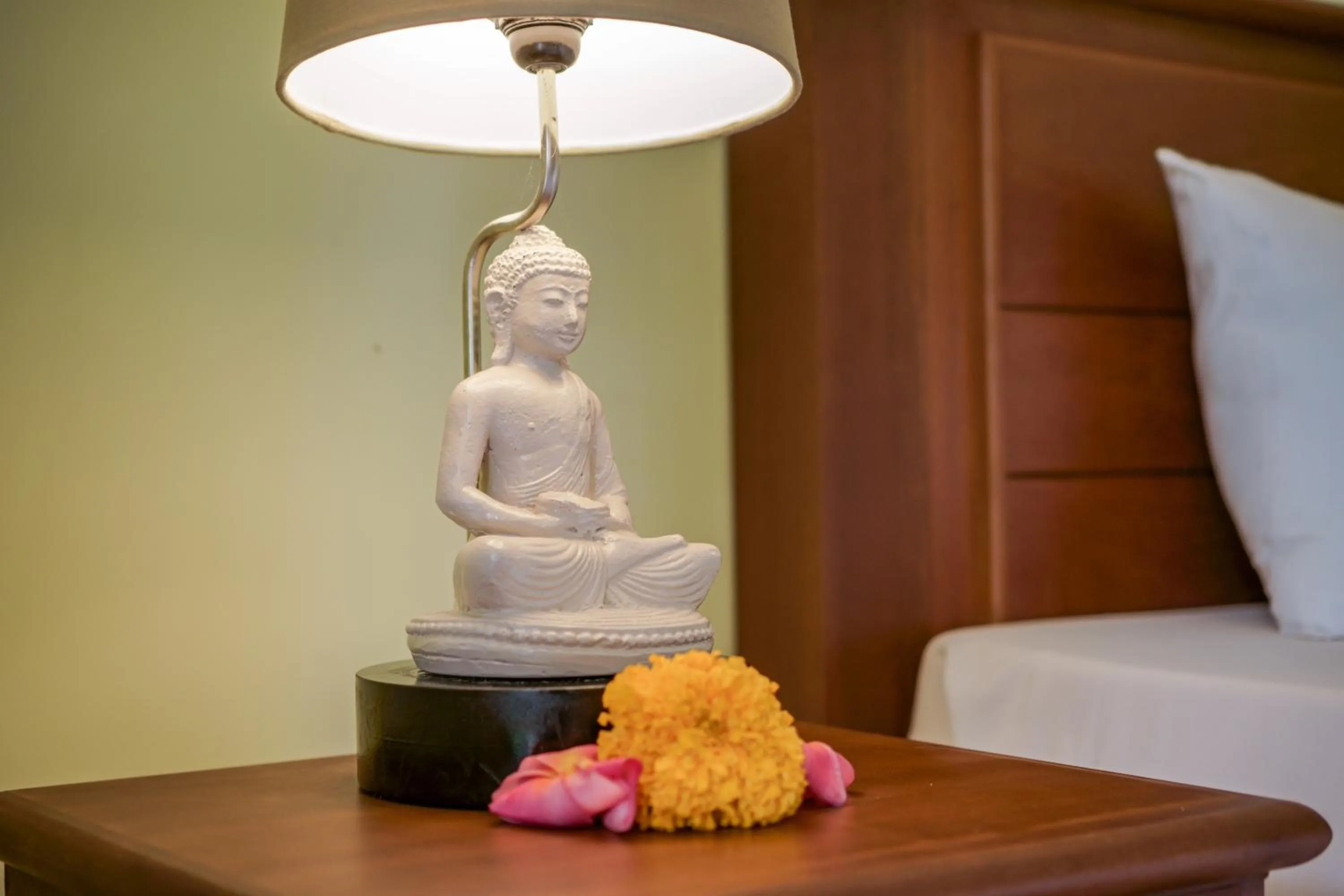 Decorative detail in Hidden Padma Retreat