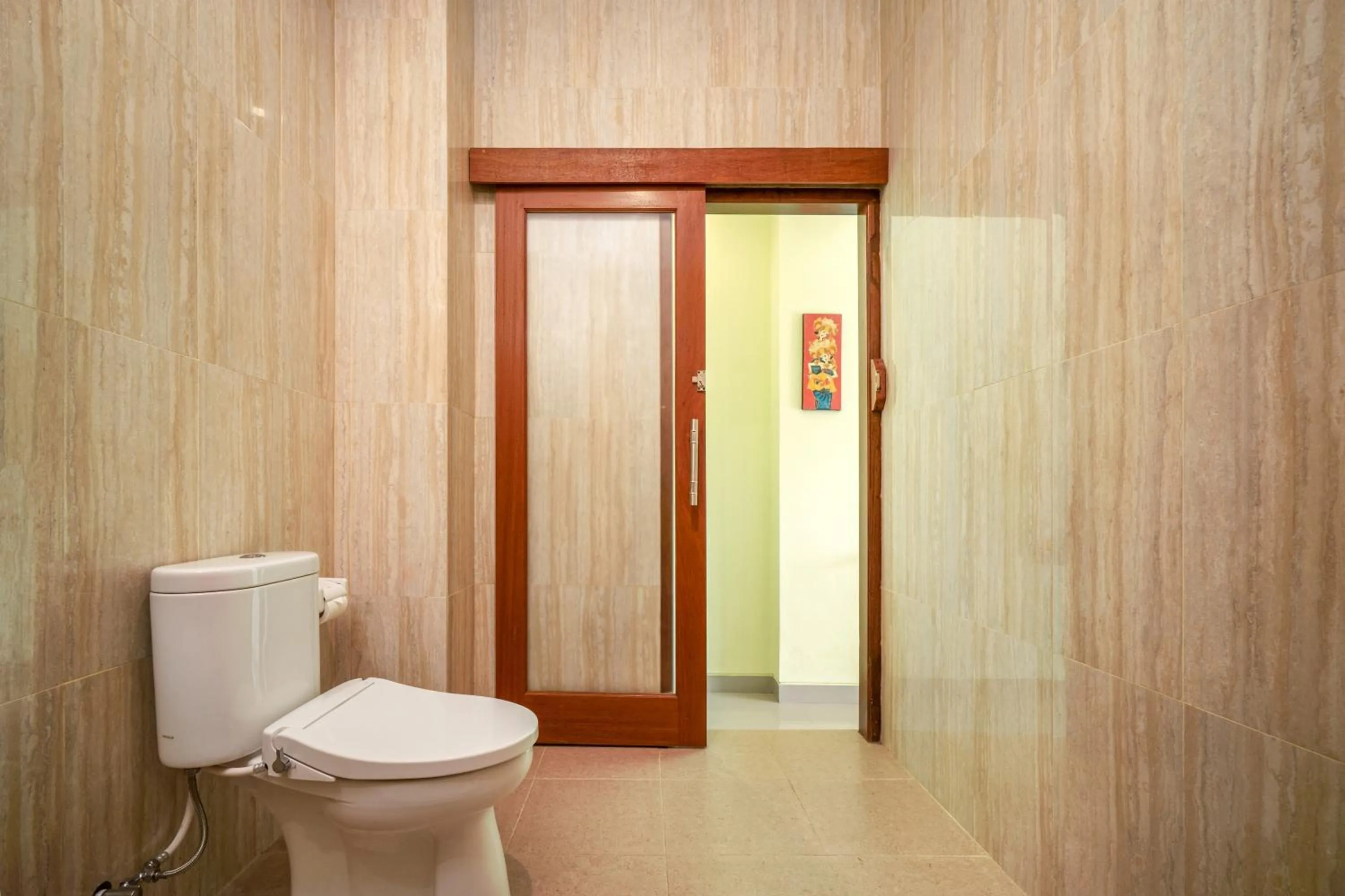 Toilet in Hidden Padma Retreat