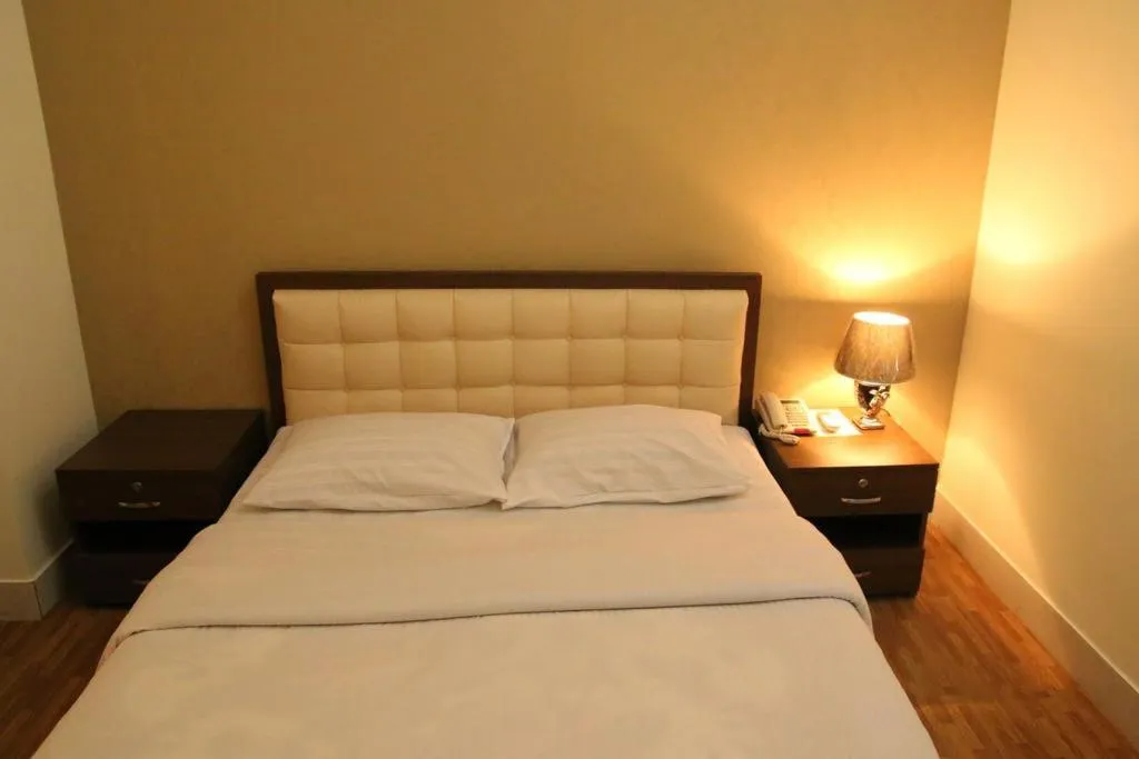 Bed in Richmond Hotel Sylhet