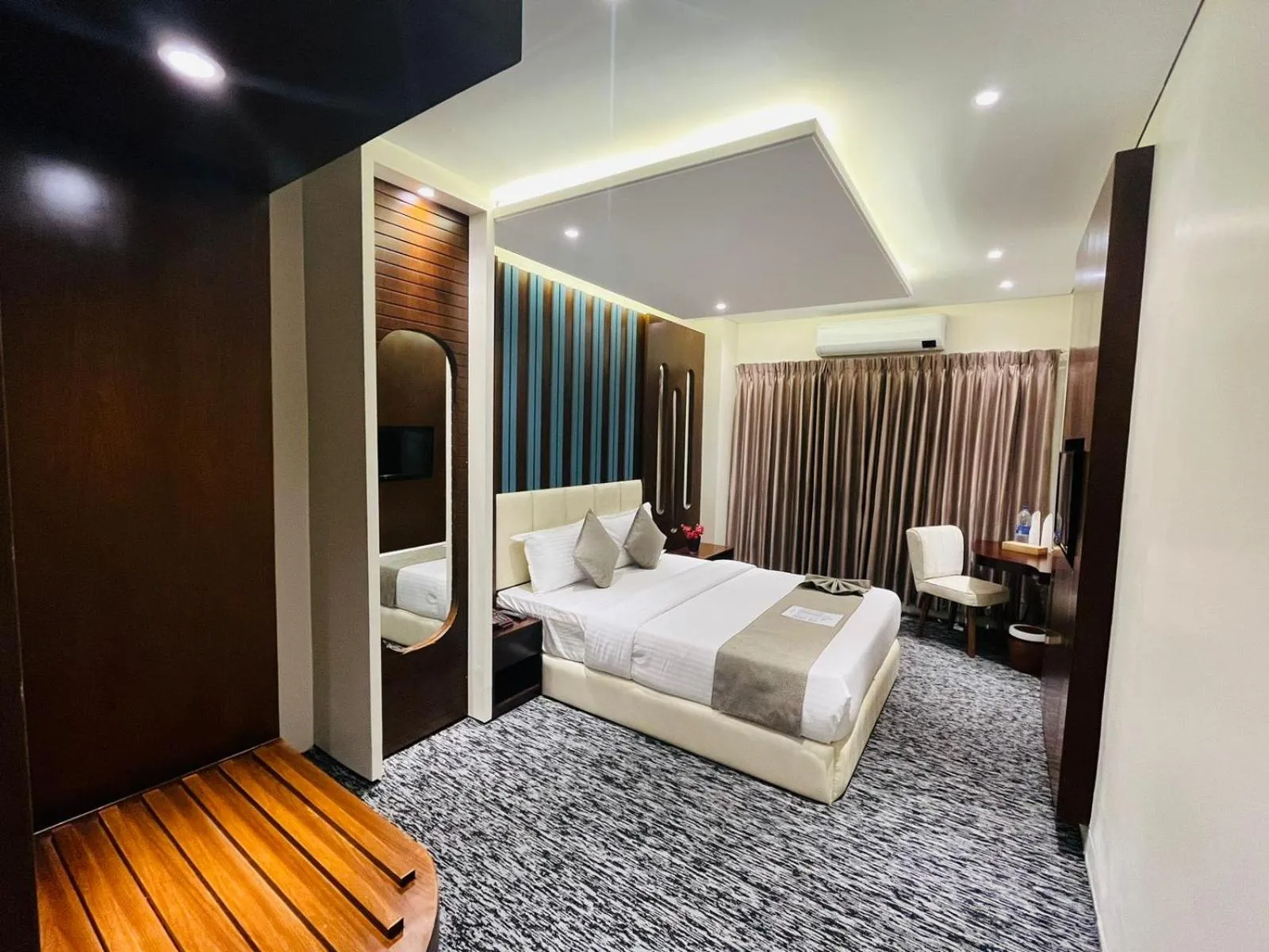 Bed in Richmond Hotel Sylhet