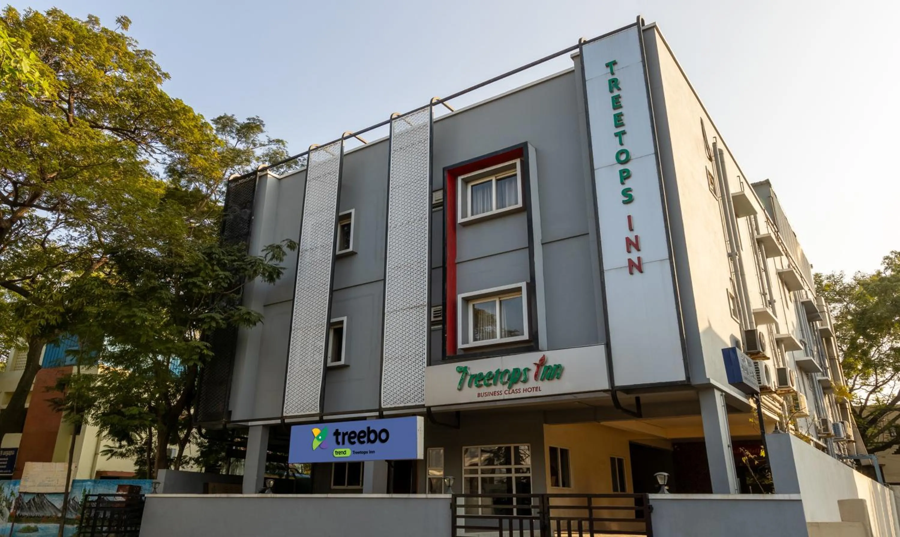 Facade/entrance in Treebo Treetops Inn - Anna Nagar
