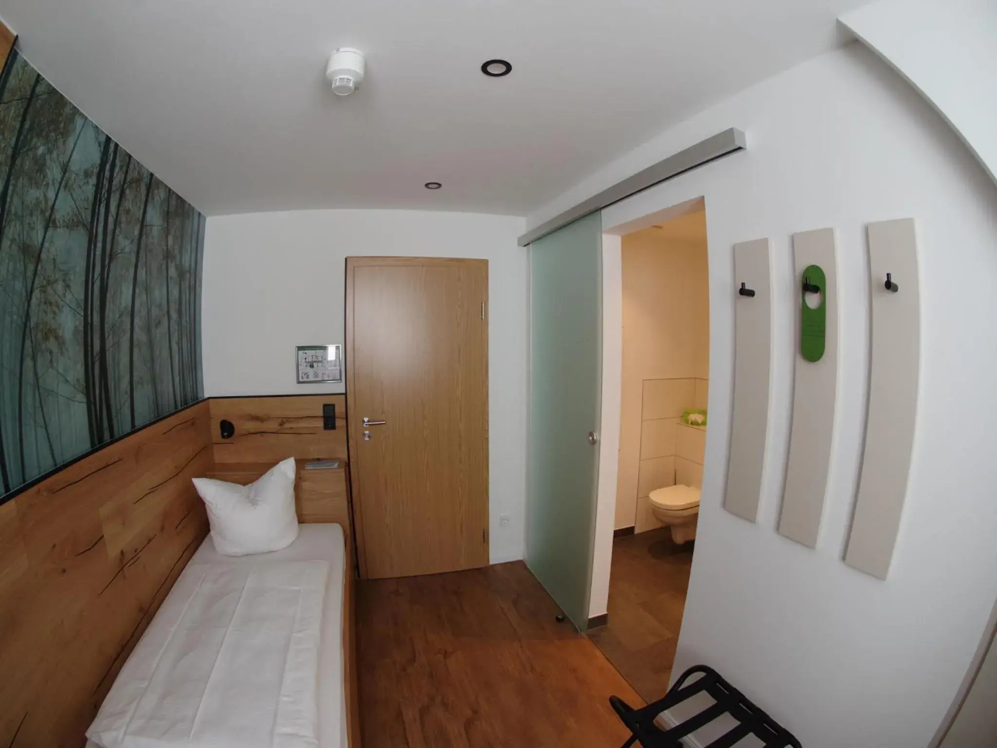 Standard Single Room in Hotelgasthof Bayerischer Hof Standard Single Room in Hotelgasthof Bayerischer Hof