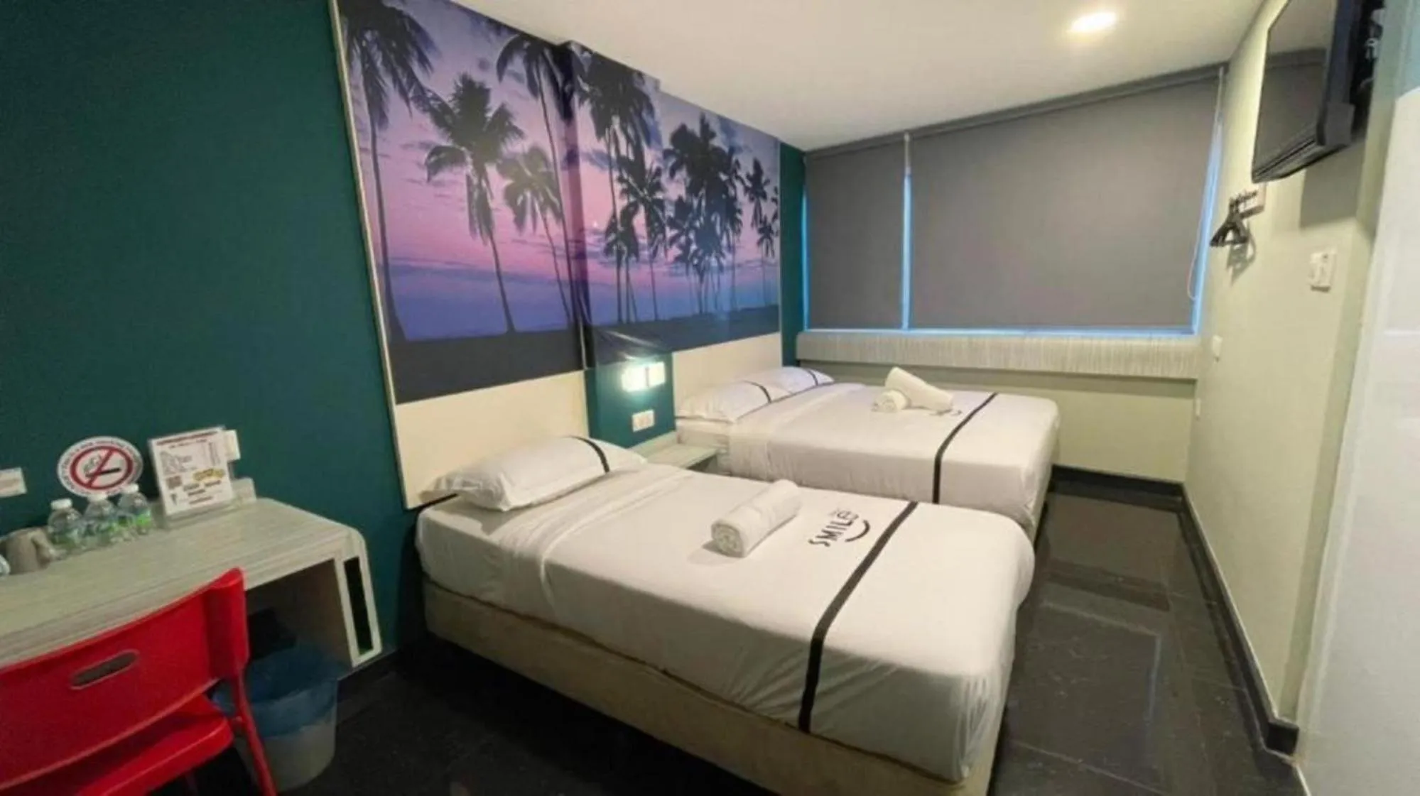 Bedroom, Bed in Smile Hotel Chow Kit PWTC