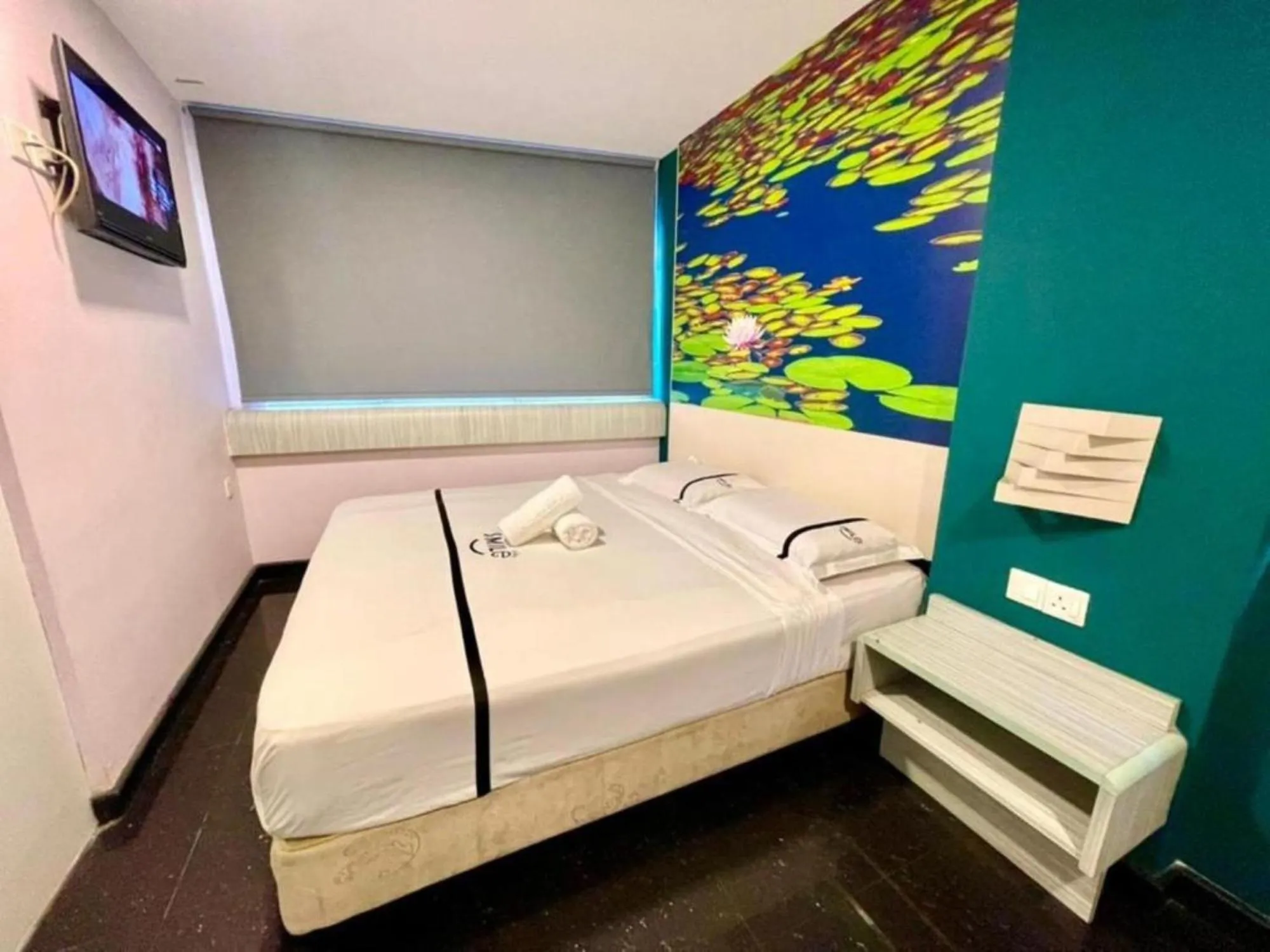 Bedroom, Bed in Smile Hotel Chow Kit PWTC