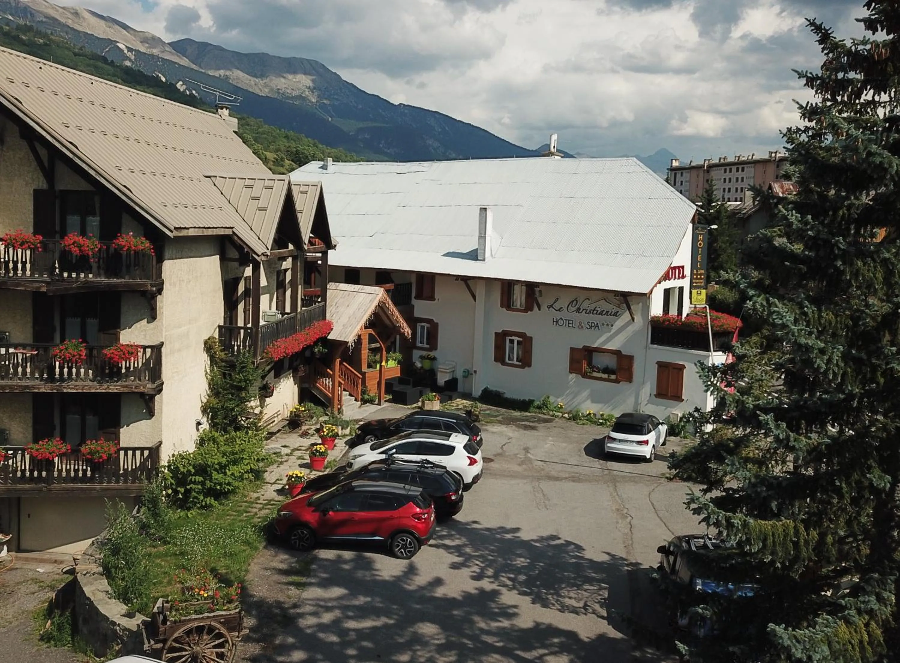 Property building in Logis Hôtel et Spa Le Christiania